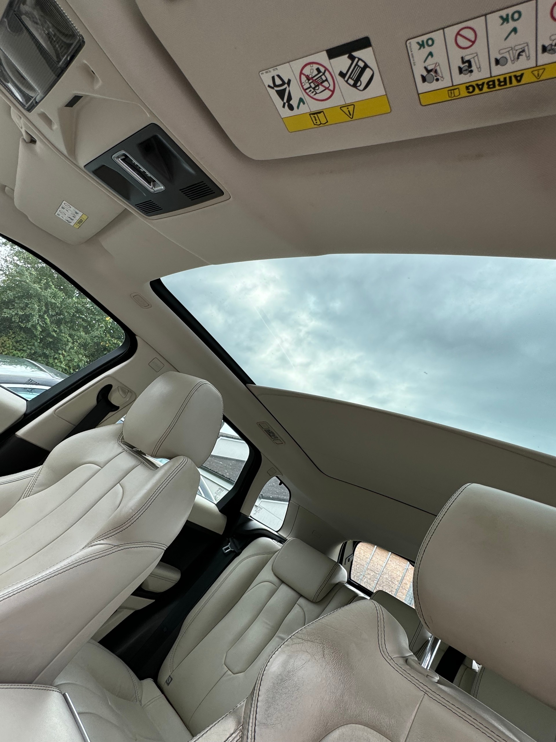 LAND ROVER Range Rover Evoque 2.0 Si4 Prestige AT6-image-16