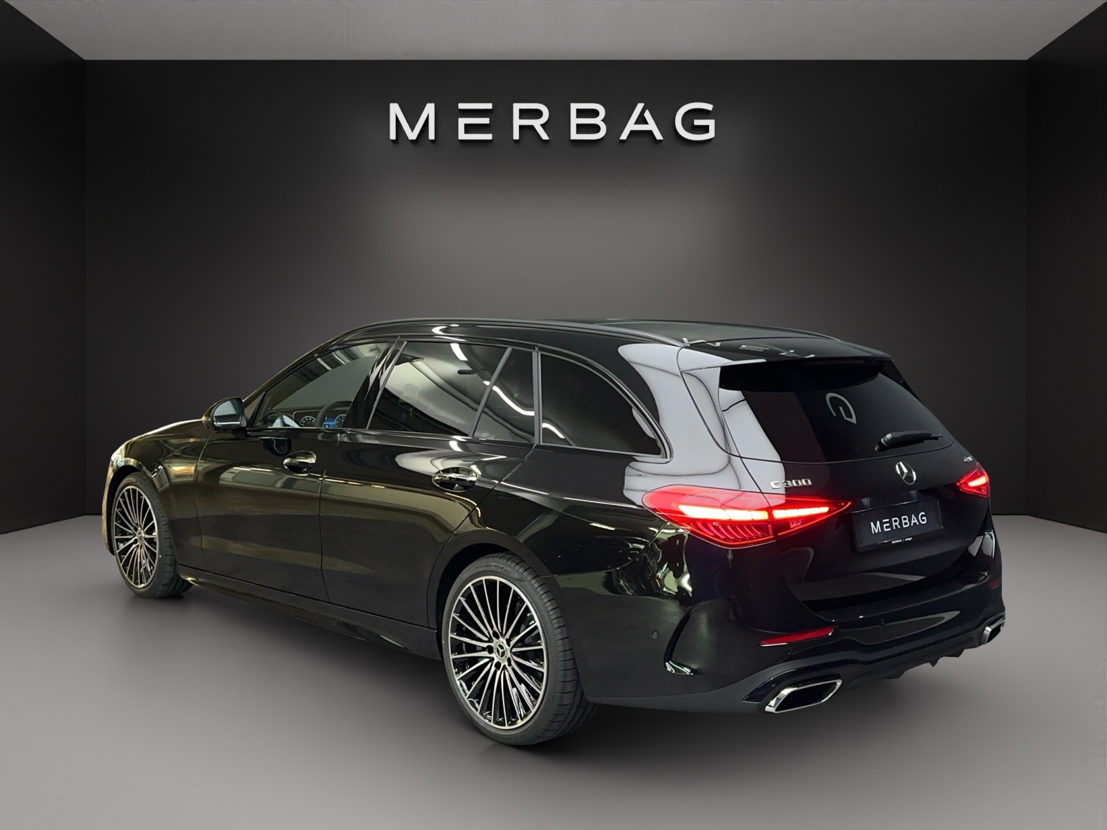 MERCEDES-BENZ C 300 T 4 Matic-image-3