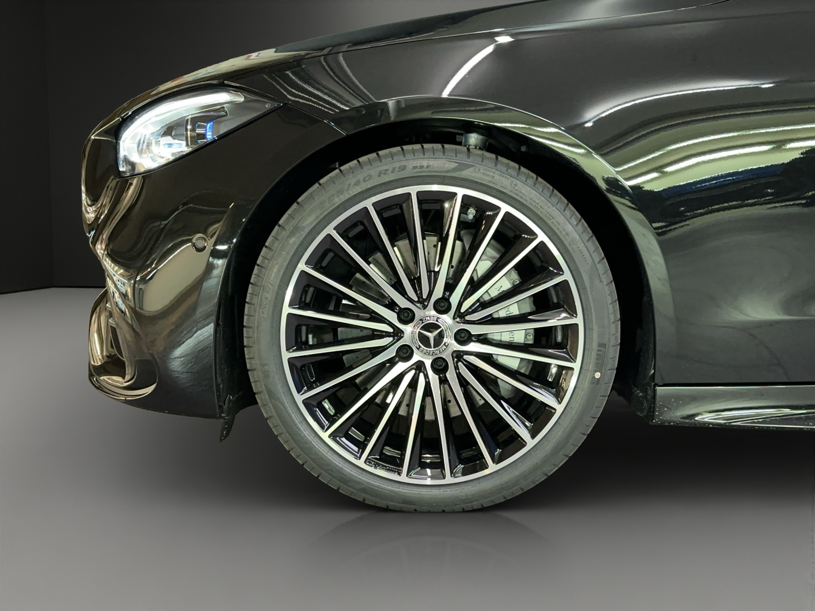 MERCEDES-BENZ C 300 T 4 Matic-image-5
