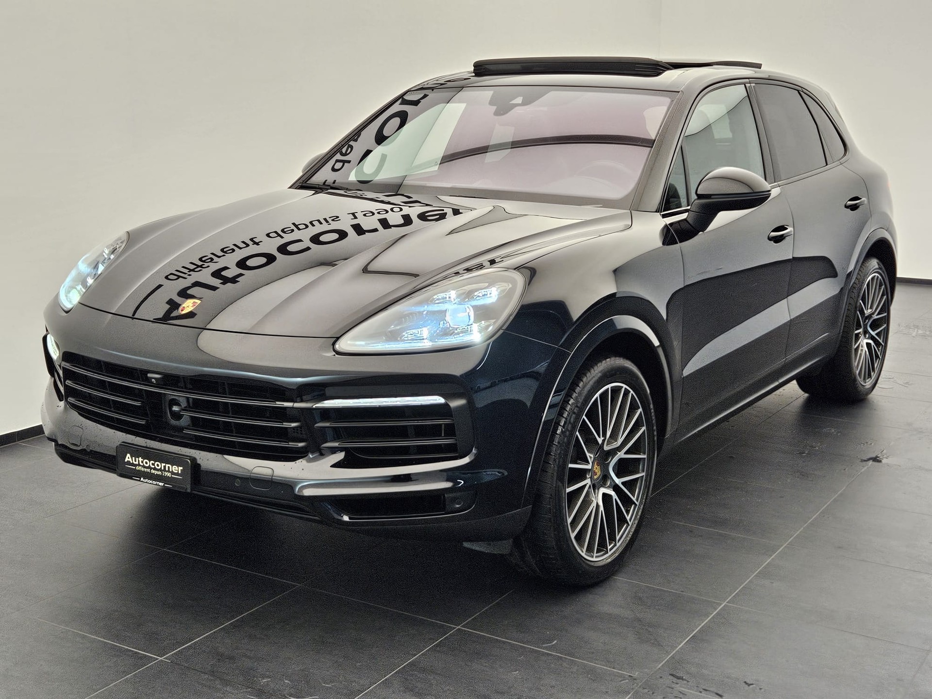 PORSCHE Cayenne S-image-2