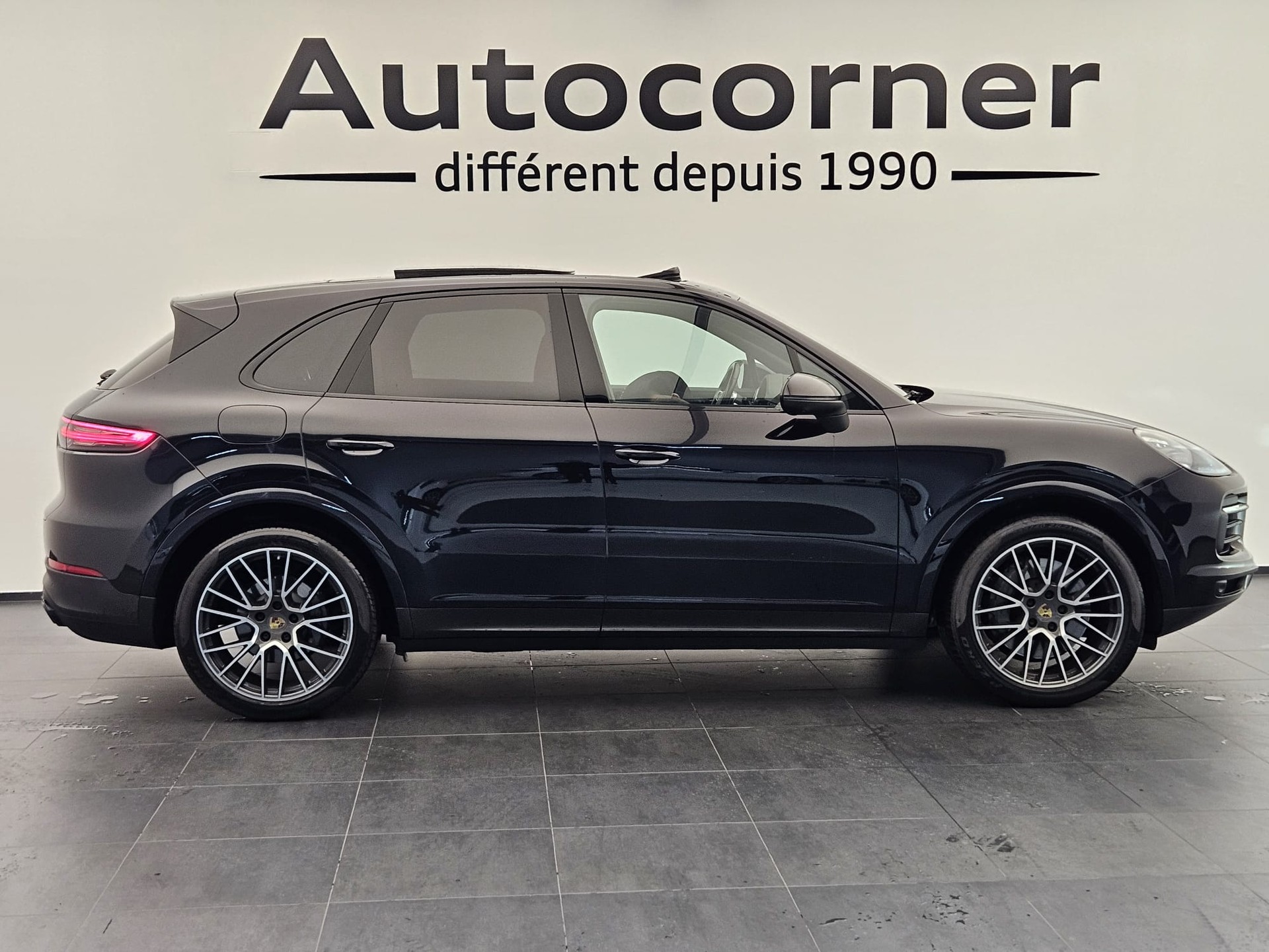 PORSCHE Cayenne S-image-5