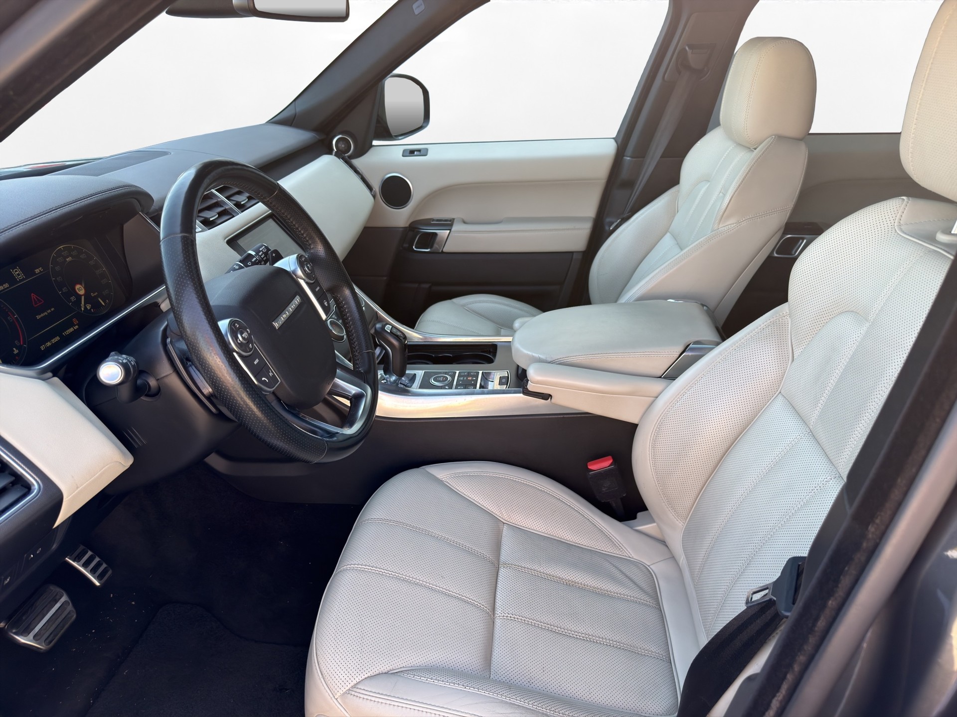 LAND ROVER Range Rover Sport 3.0 SDV6 HSE Dynamic Automatic-image-8