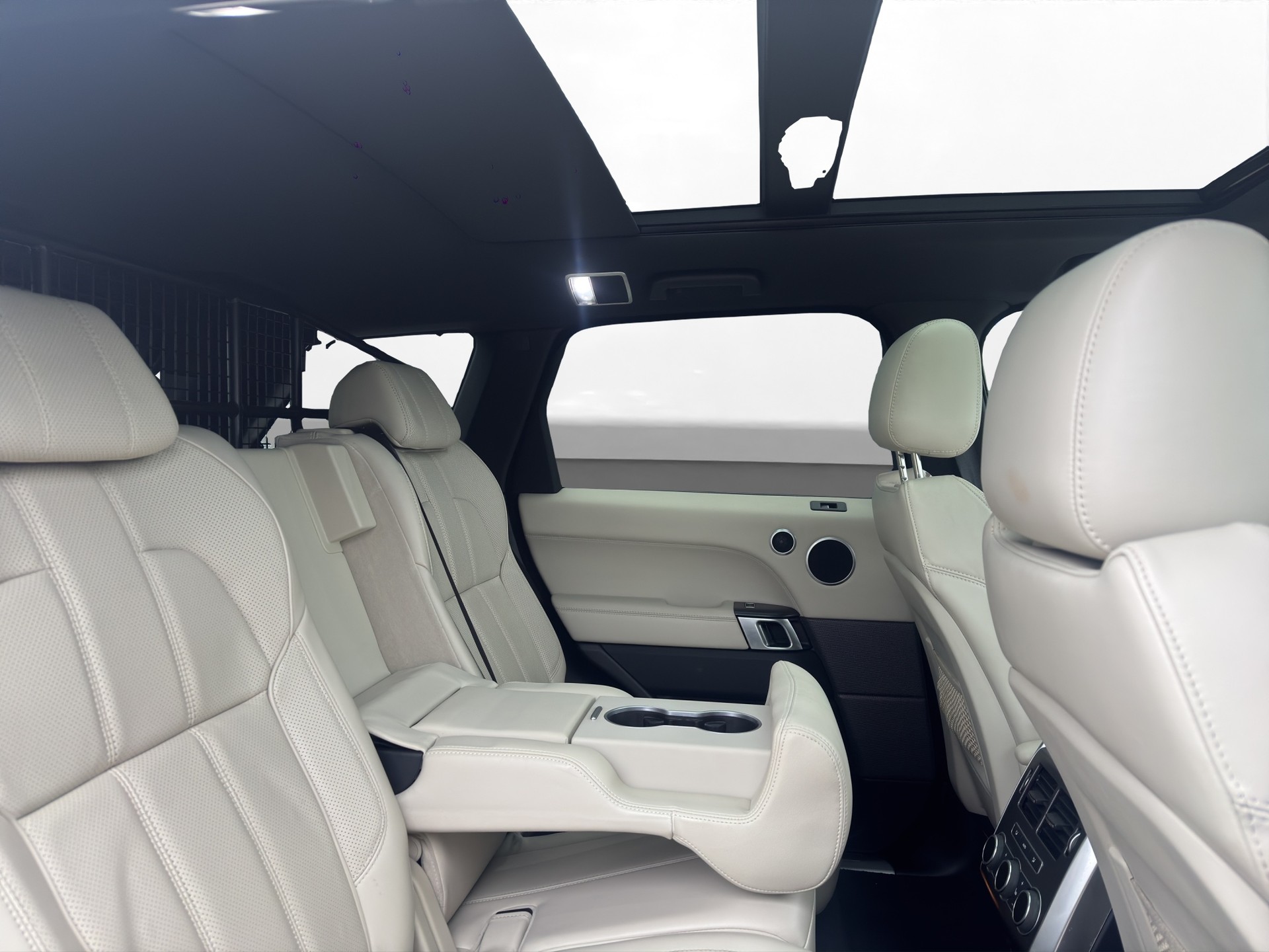 LAND ROVER Range Rover Sport 3.0 SDV6 HSE Dynamic Automatic-image-12