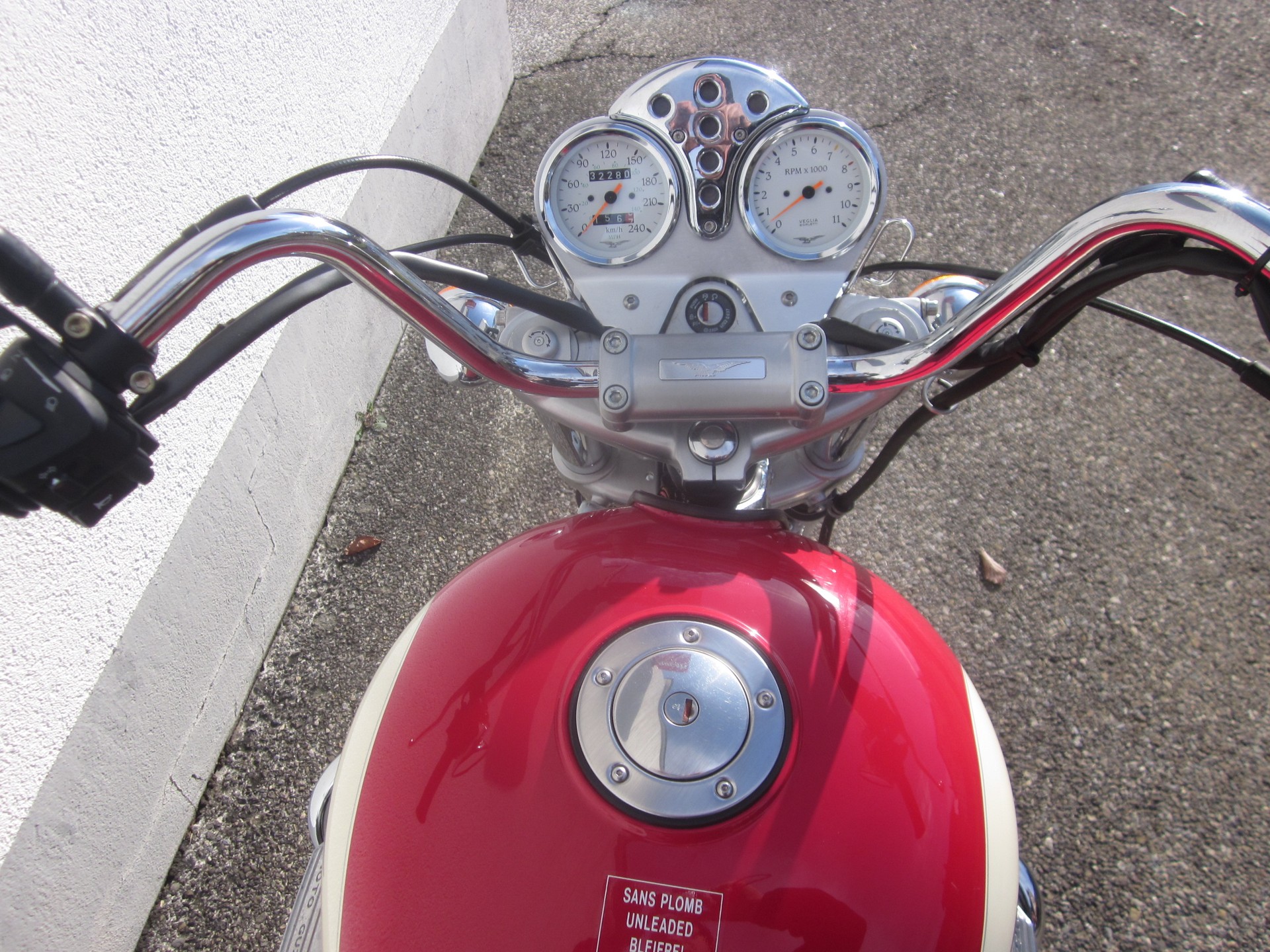 MOTO GUZZI California 1100 EV-image-4