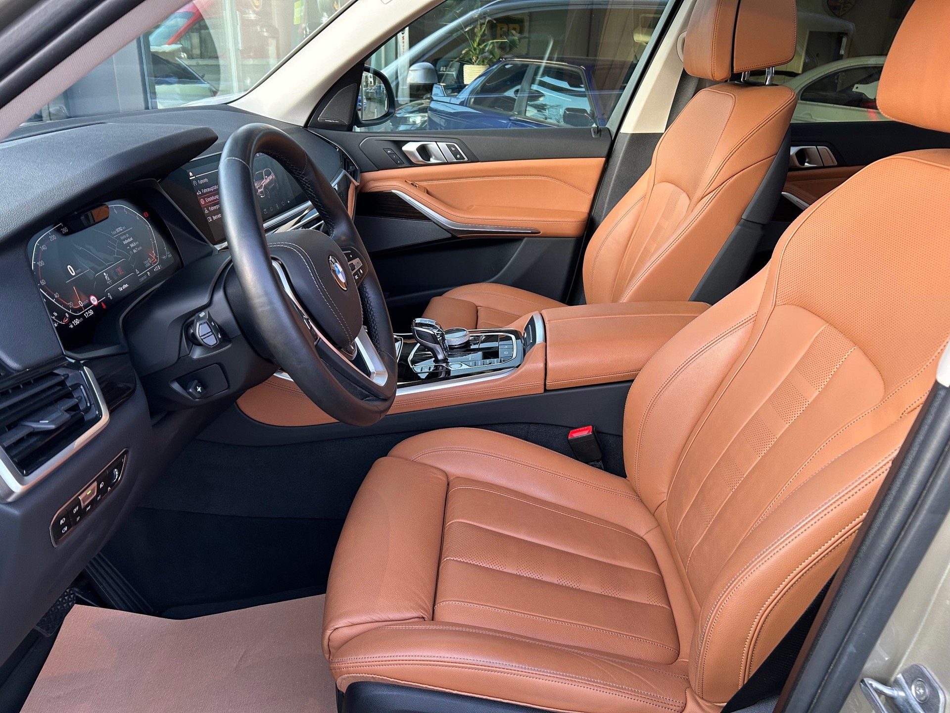 BMW X5 xDrive 40i Steptronic-image-8