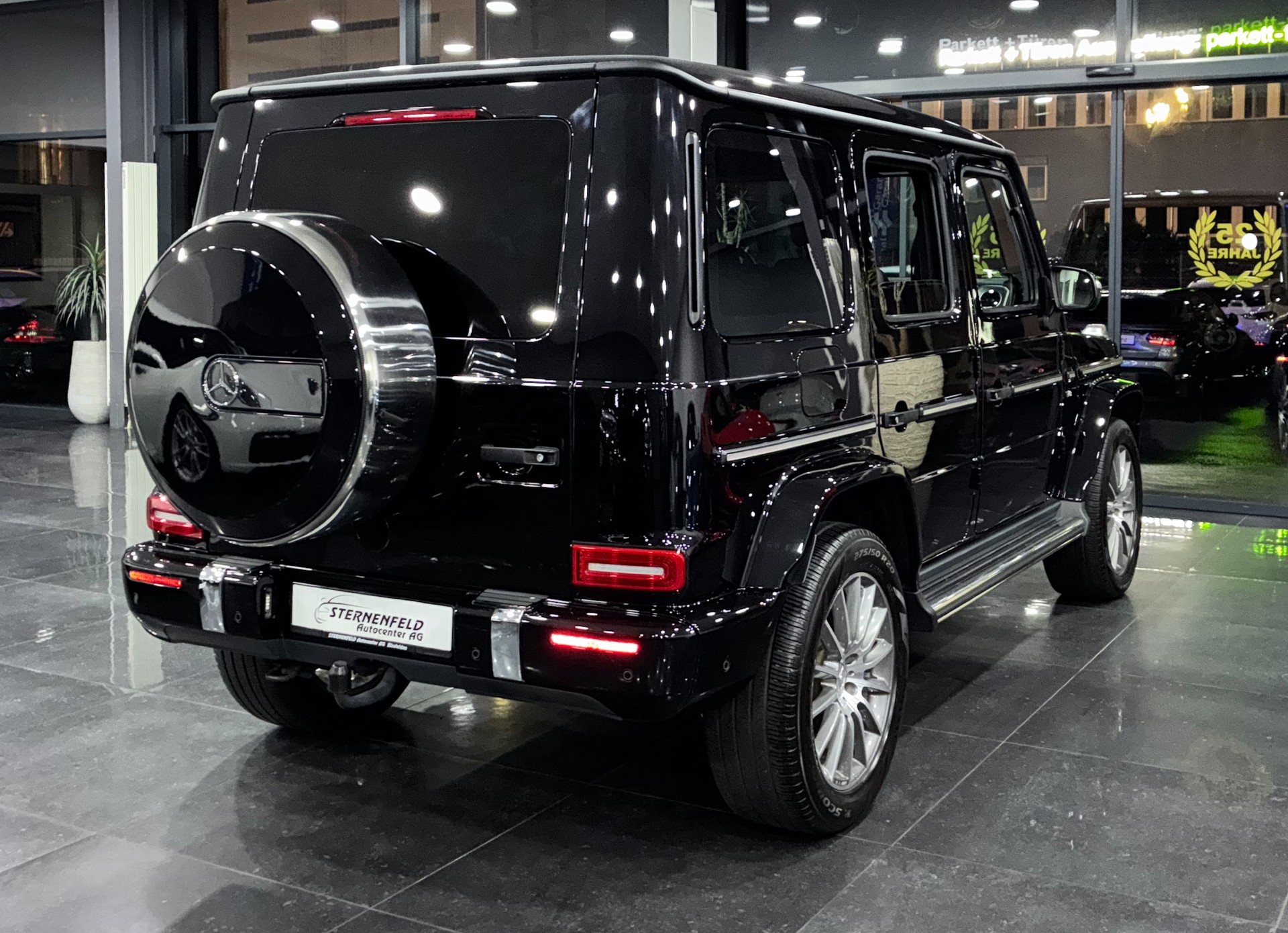 MERCEDES-BENZ G 500 AMG Line 9G-Tronic-image-5
