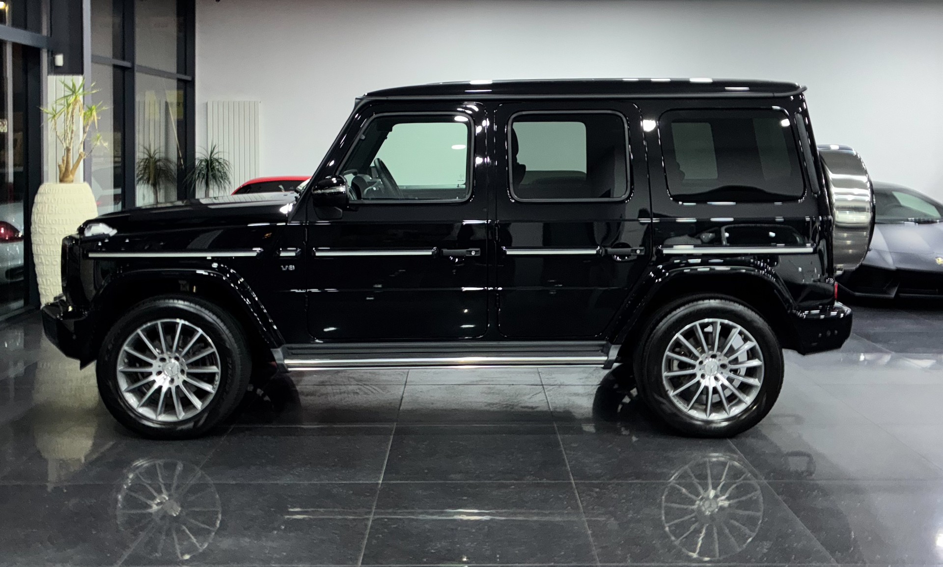 MERCEDES-BENZ G 500 AMG Line 9G-Tronic-image-3