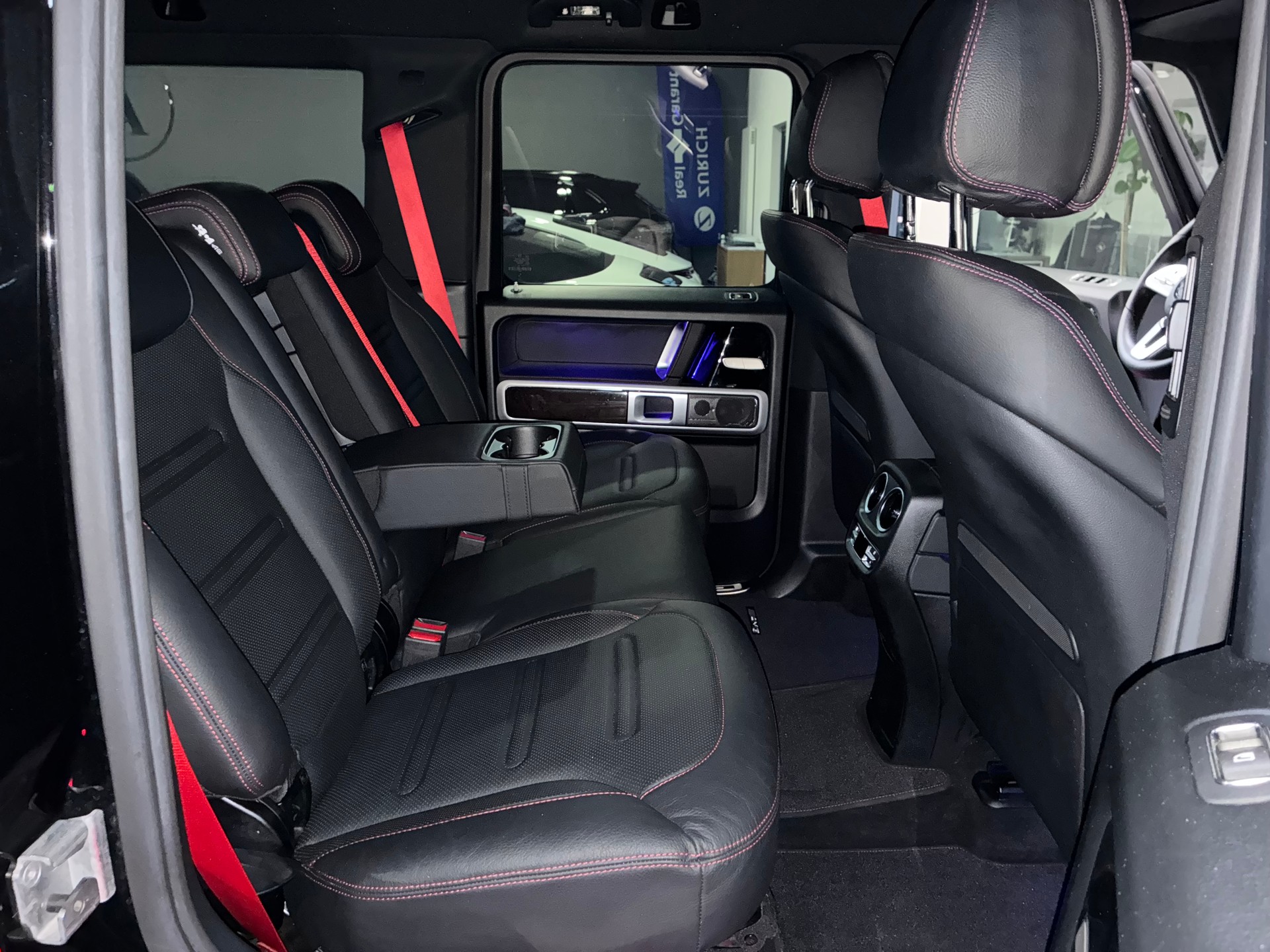 MERCEDES-BENZ G 500 AMG Line 9G-Tronic-image-10