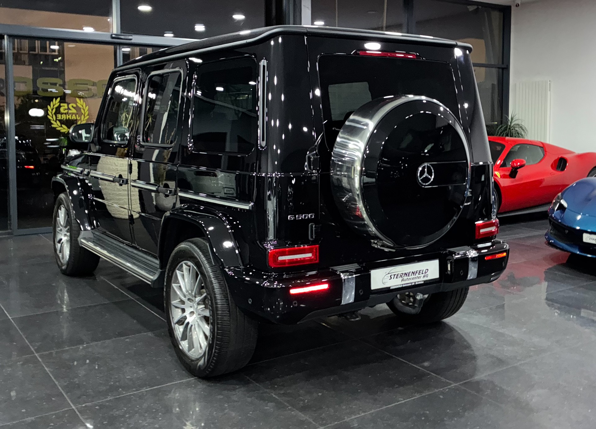 MERCEDES-BENZ G 500 AMG Line 9G-Tronic-image-4