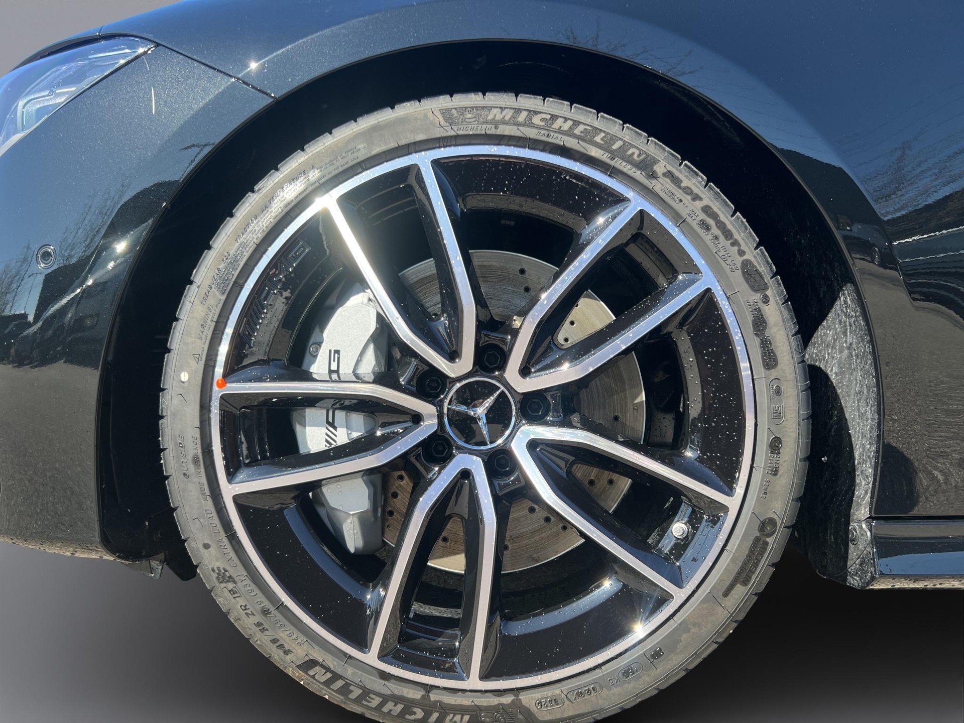 MERCEDES-BENZ CLA 35 AMG 4matic Shooting Brake-image-5
