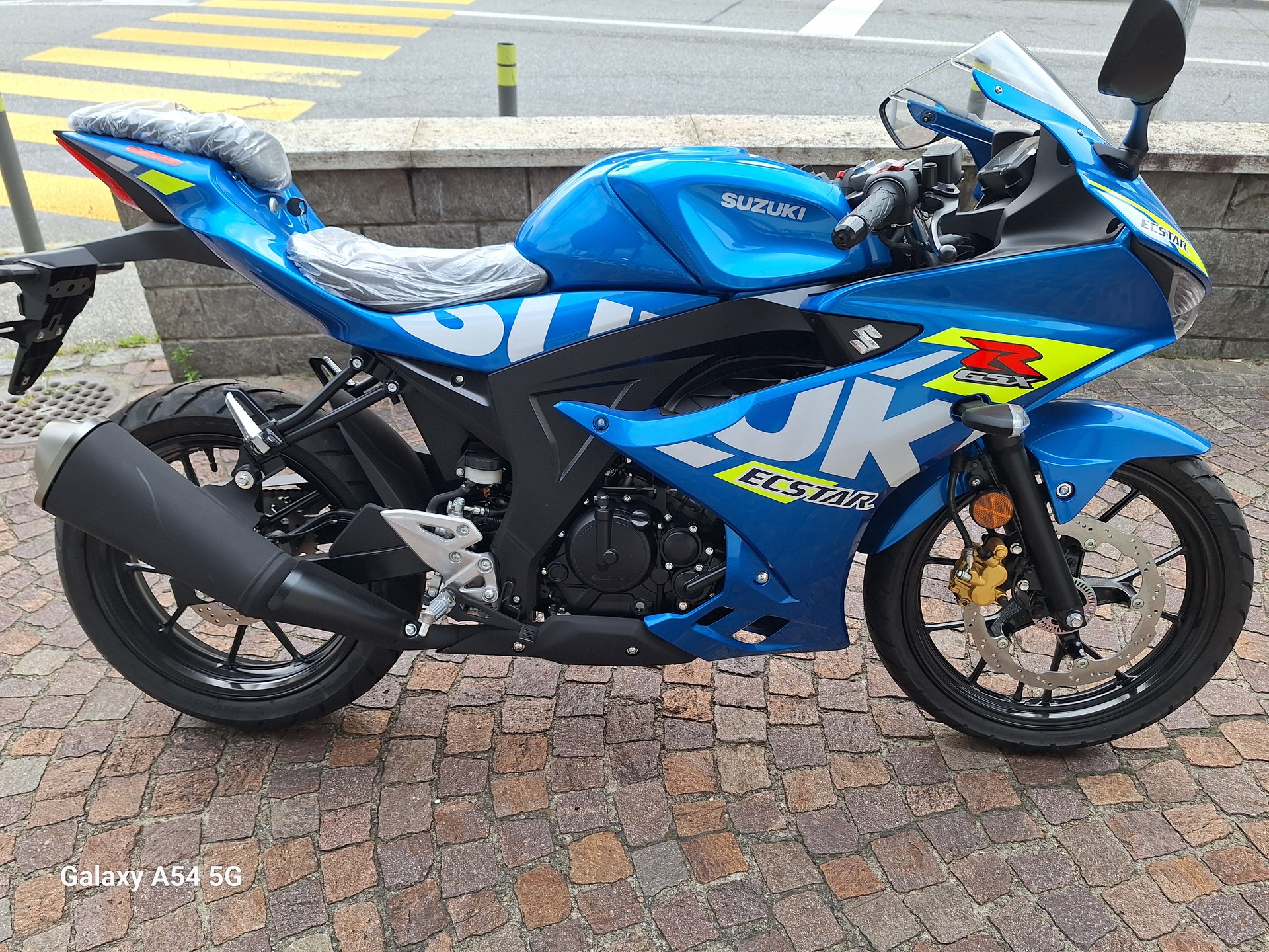 SUZUKI GSX-R 125