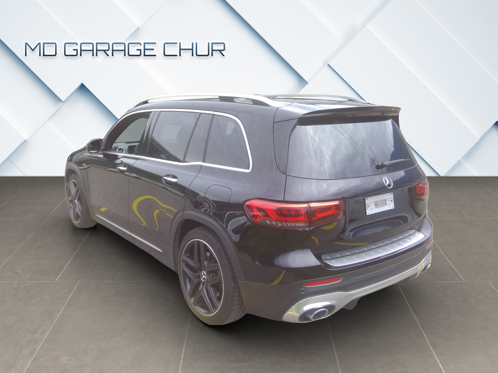 MERCEDES-BENZ GLB 35 AMG 4Matic 8G-Tronic-image-5
