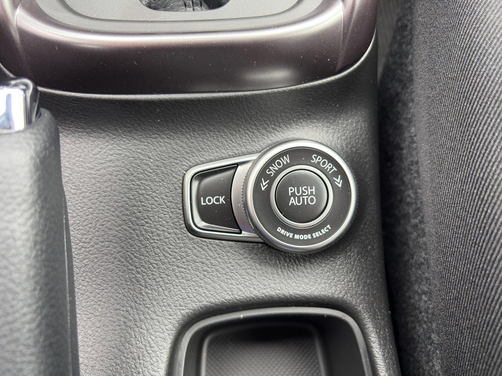 SUZUKI S-Cross 1.4 T Compact+ Hybrid 4x4-image-13