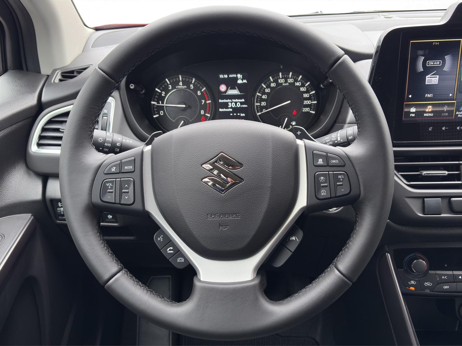 SUZUKI S-Cross 1.4 T Compact+ Hybrid 4x4-image-9