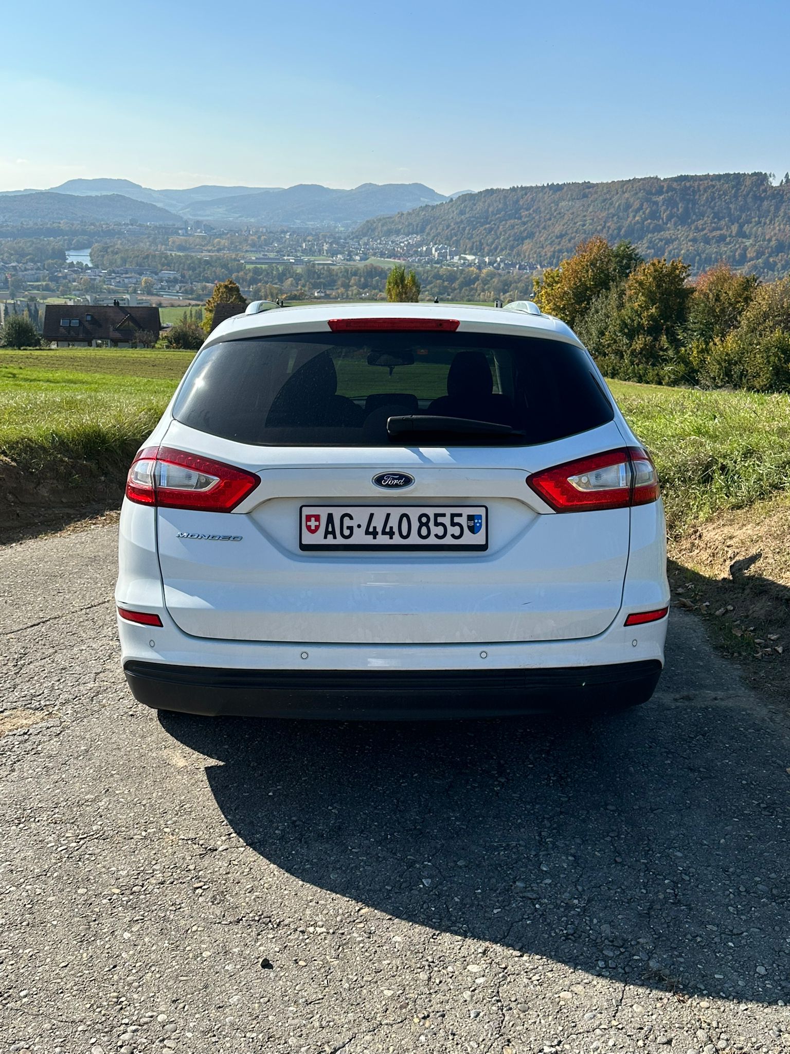 FORD Mondeo 2.0 TDCi Trend PowerShift-image-3