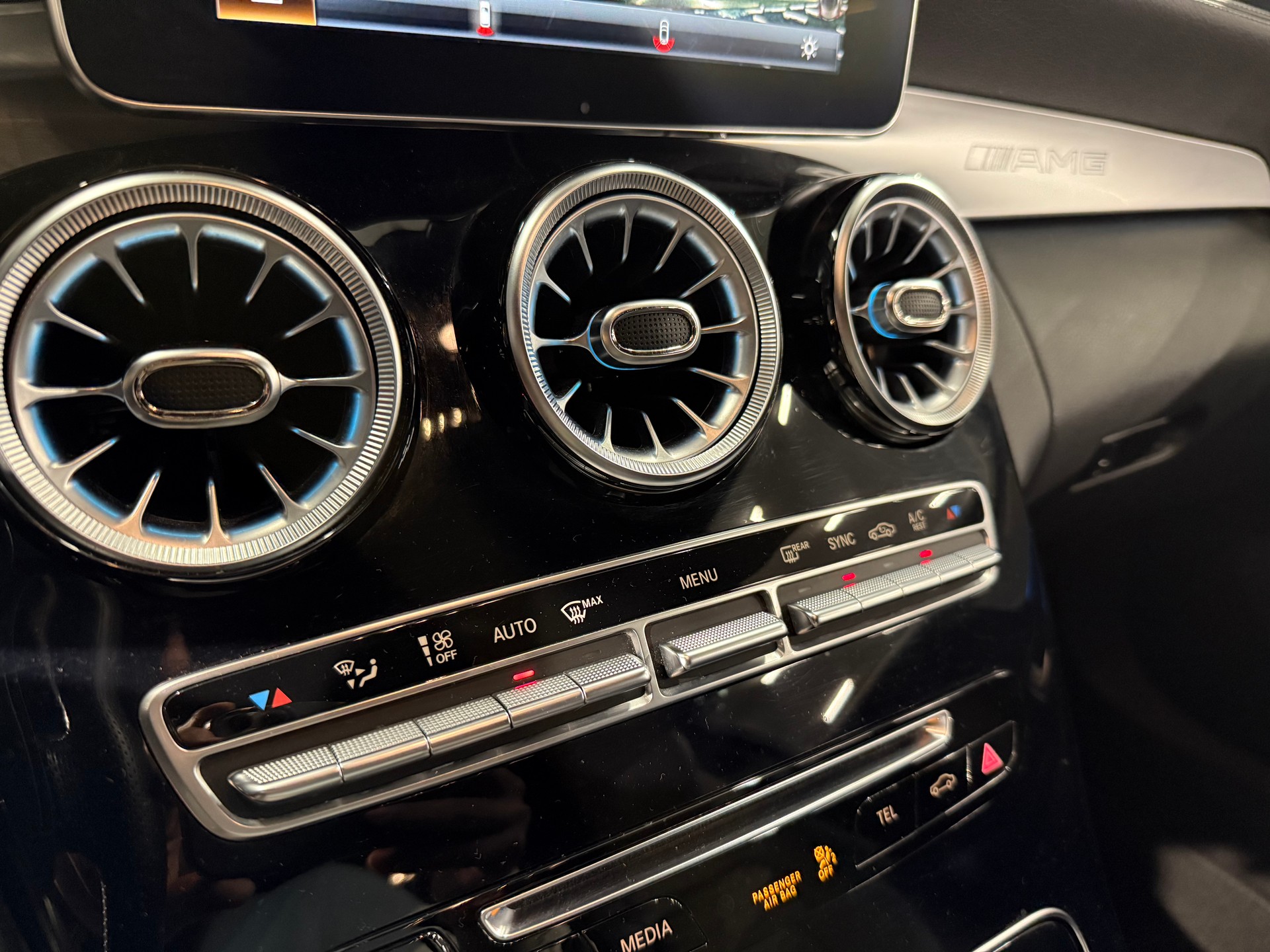 MERCEDES-BENZ C 43 AMG 4Matic 9G-tronic-image-15