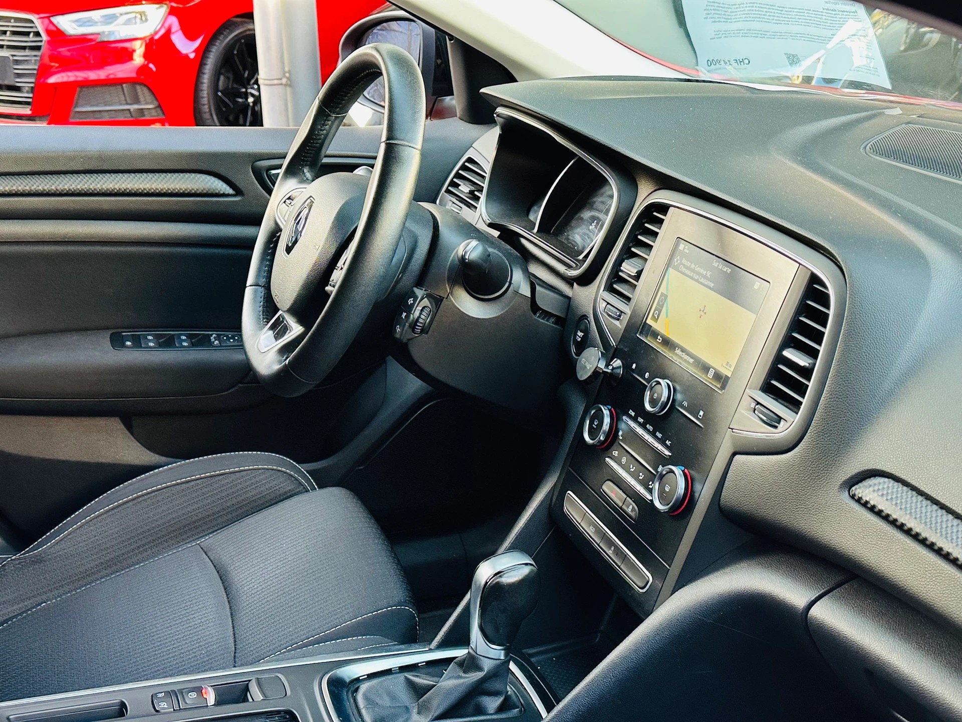 RENAULT Mégane Grandtour 1.5 dCi Business EDC-image-9