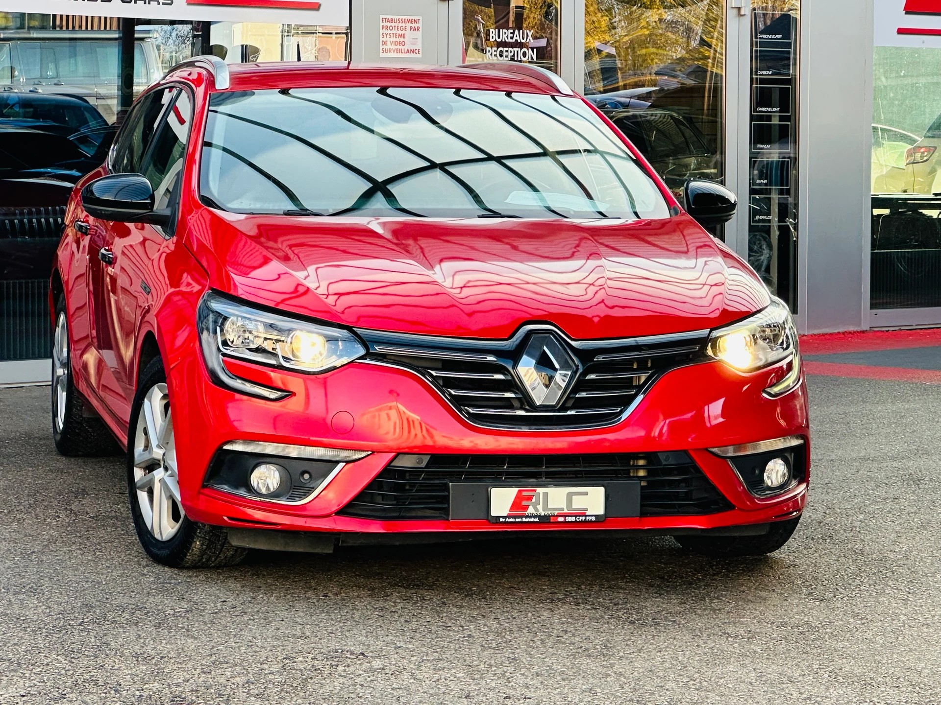 RENAULT Mégane Grandtour 1.5 dCi Business EDC-image-0