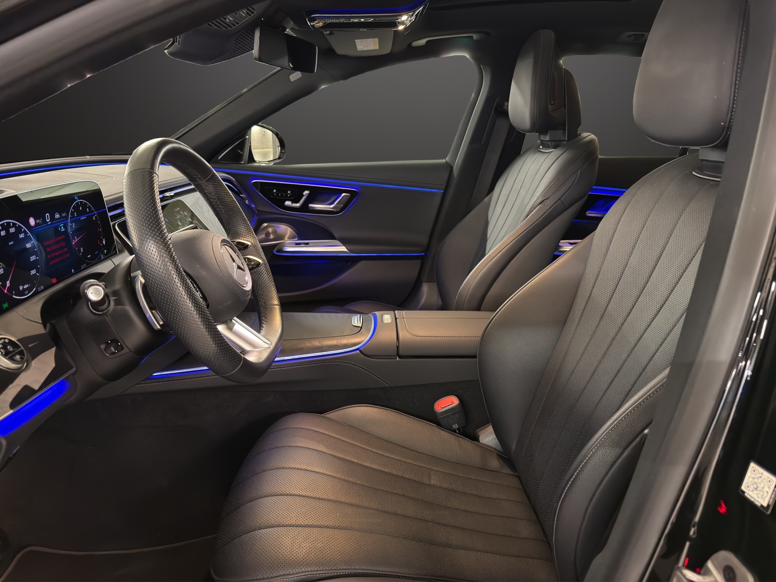 MERCEDES-BENZ E 200 T 9G-Tronic 4Matic-image-10