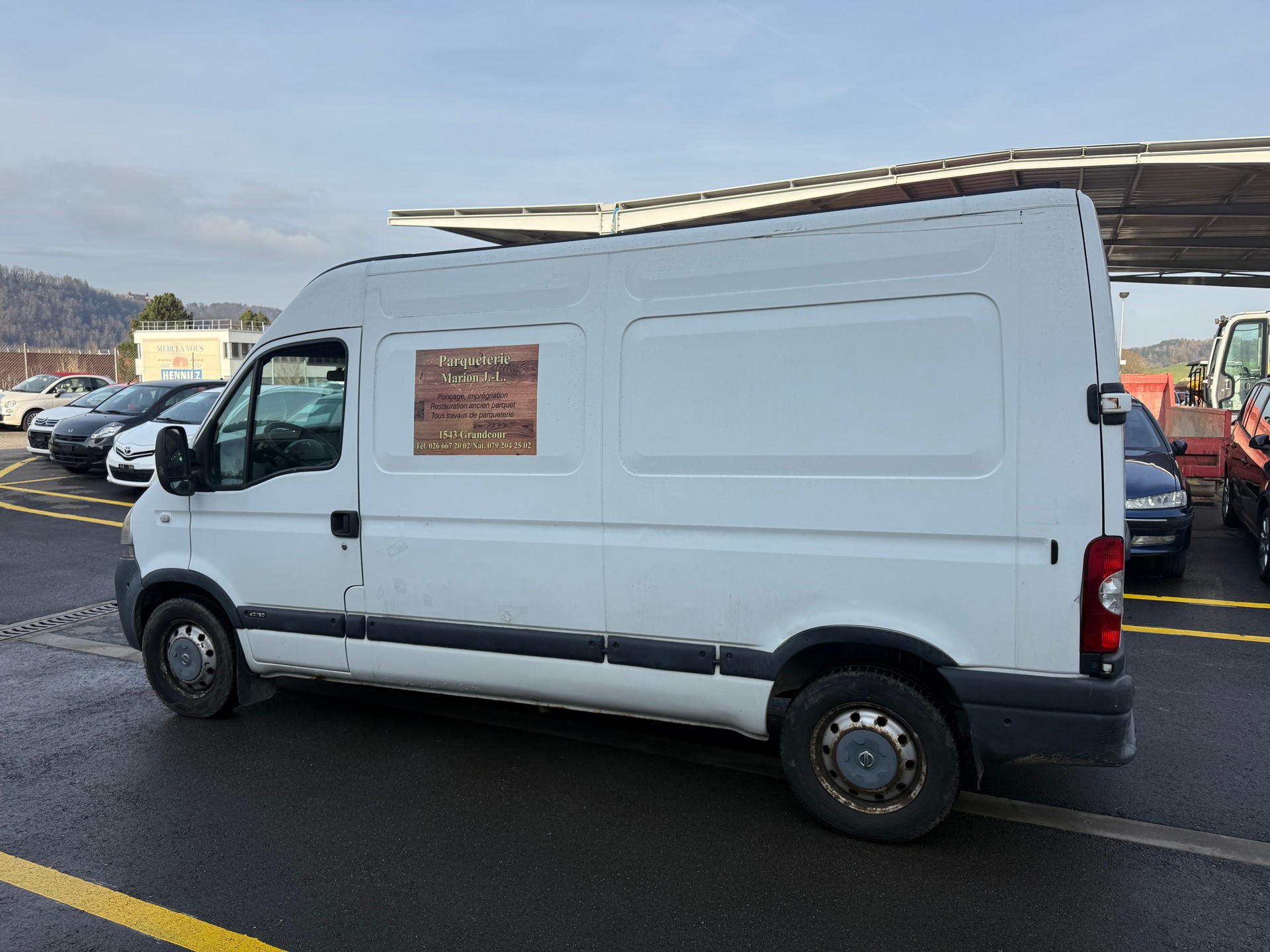 NISSAN Interstar 35 2.5 dCi-image-13