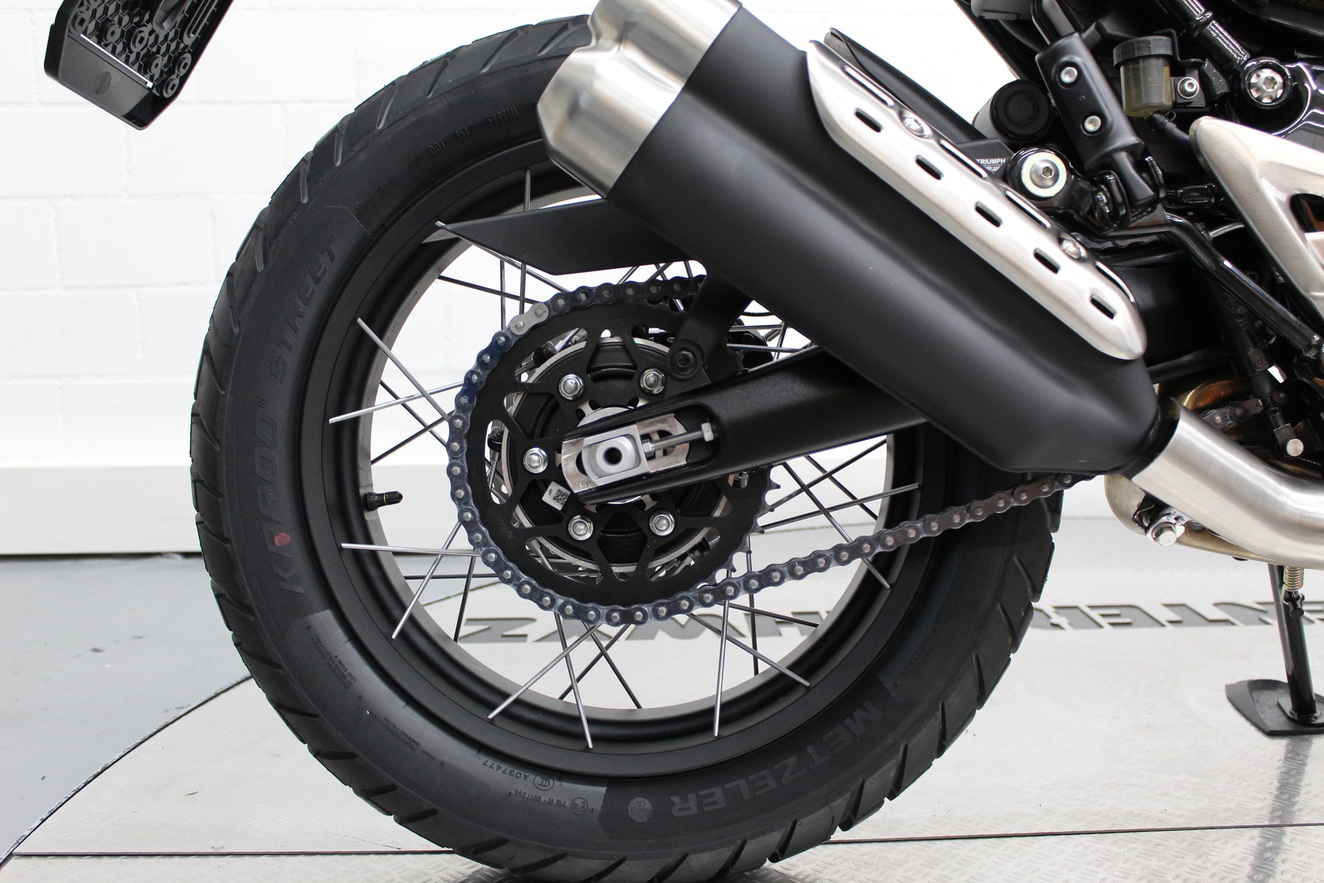 TRIUMPH Scrambler 400 XC-image-9