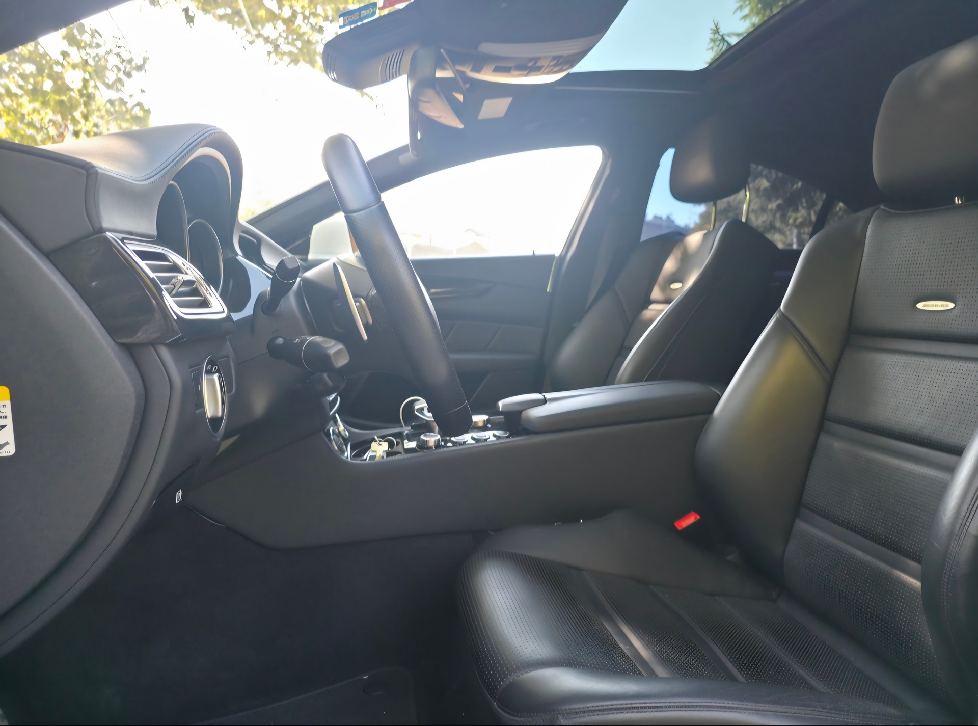 MERCEDES-BENZ CLS 63 AMG Speedshift MCT-image-4