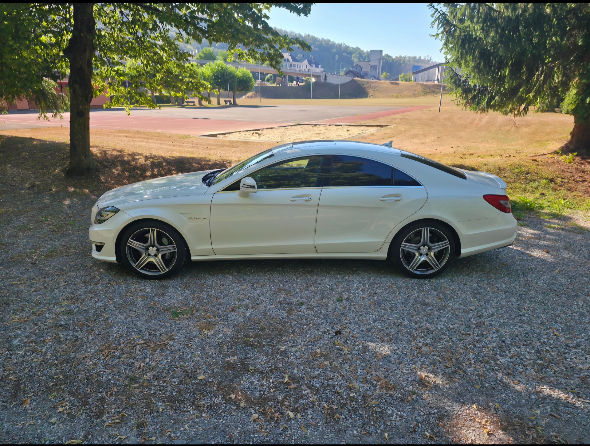 MERCEDES-BENZ CLS 63 AMG Speedshift MCT-image-1