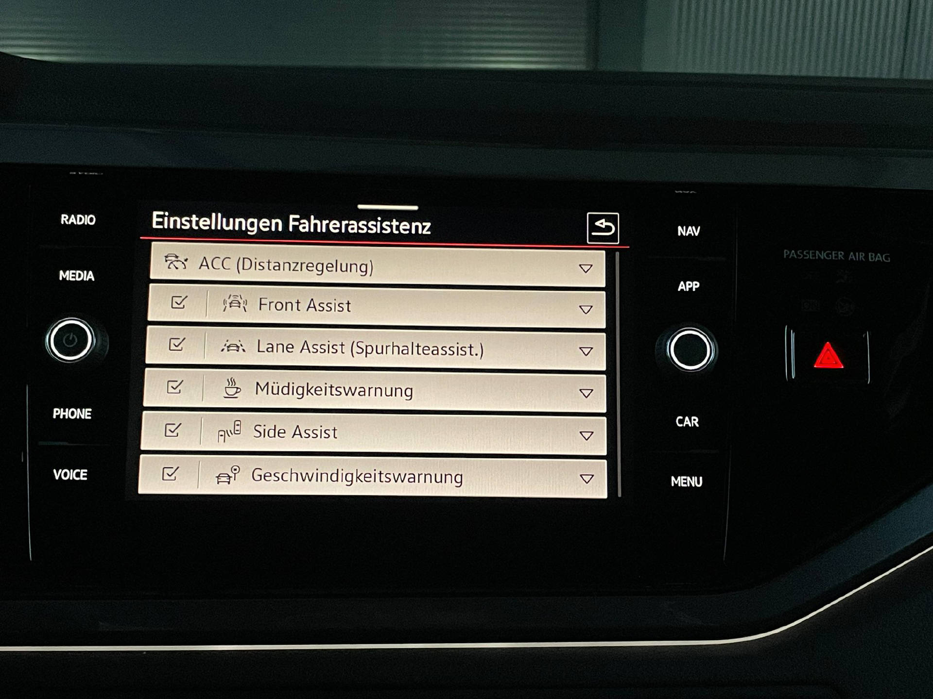 VW Polo 2.0 TSI GTI DSG-image-10