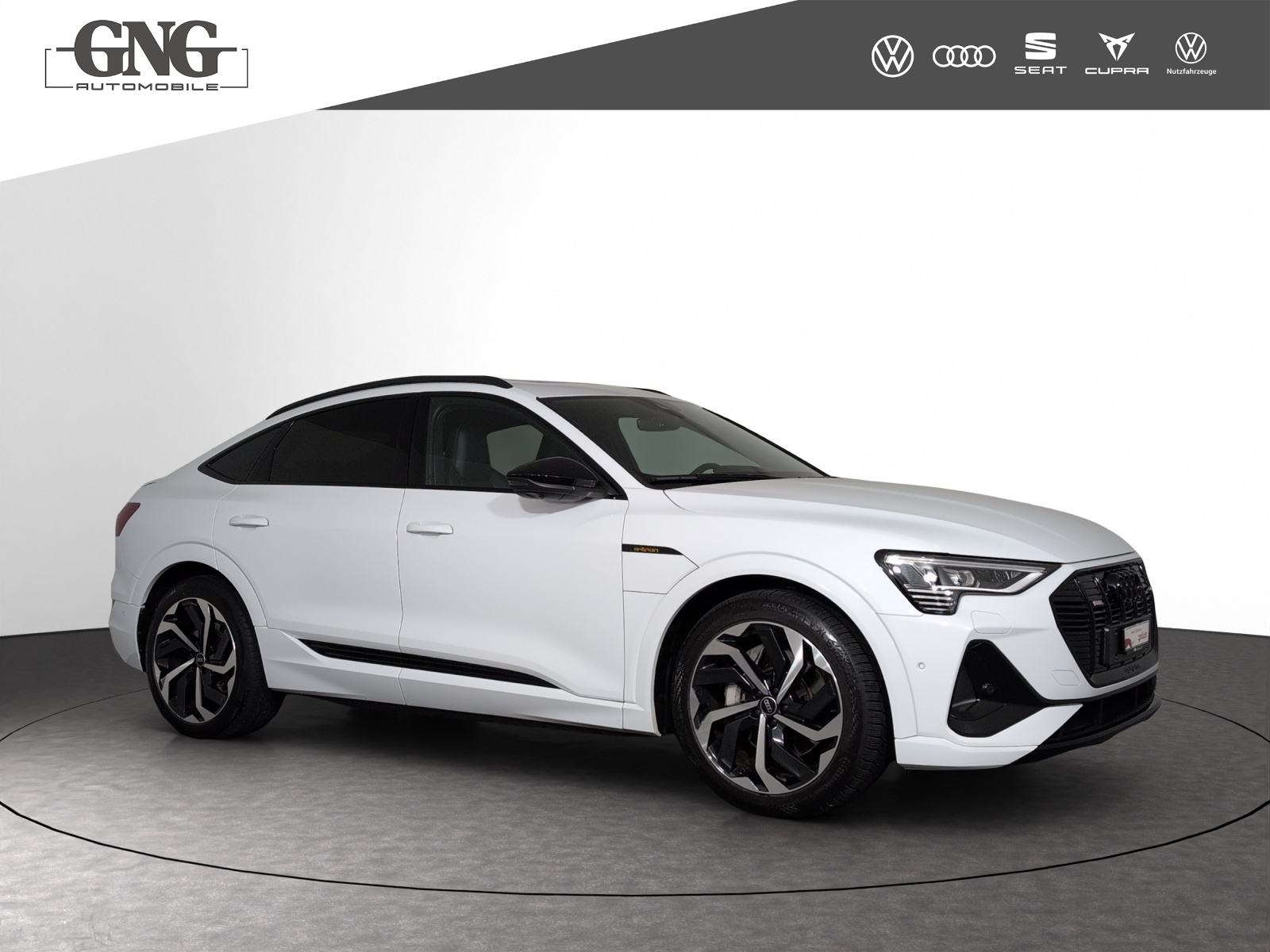 AUDI e-tron 55 Sportback S Line Black Edition quattro-image-3