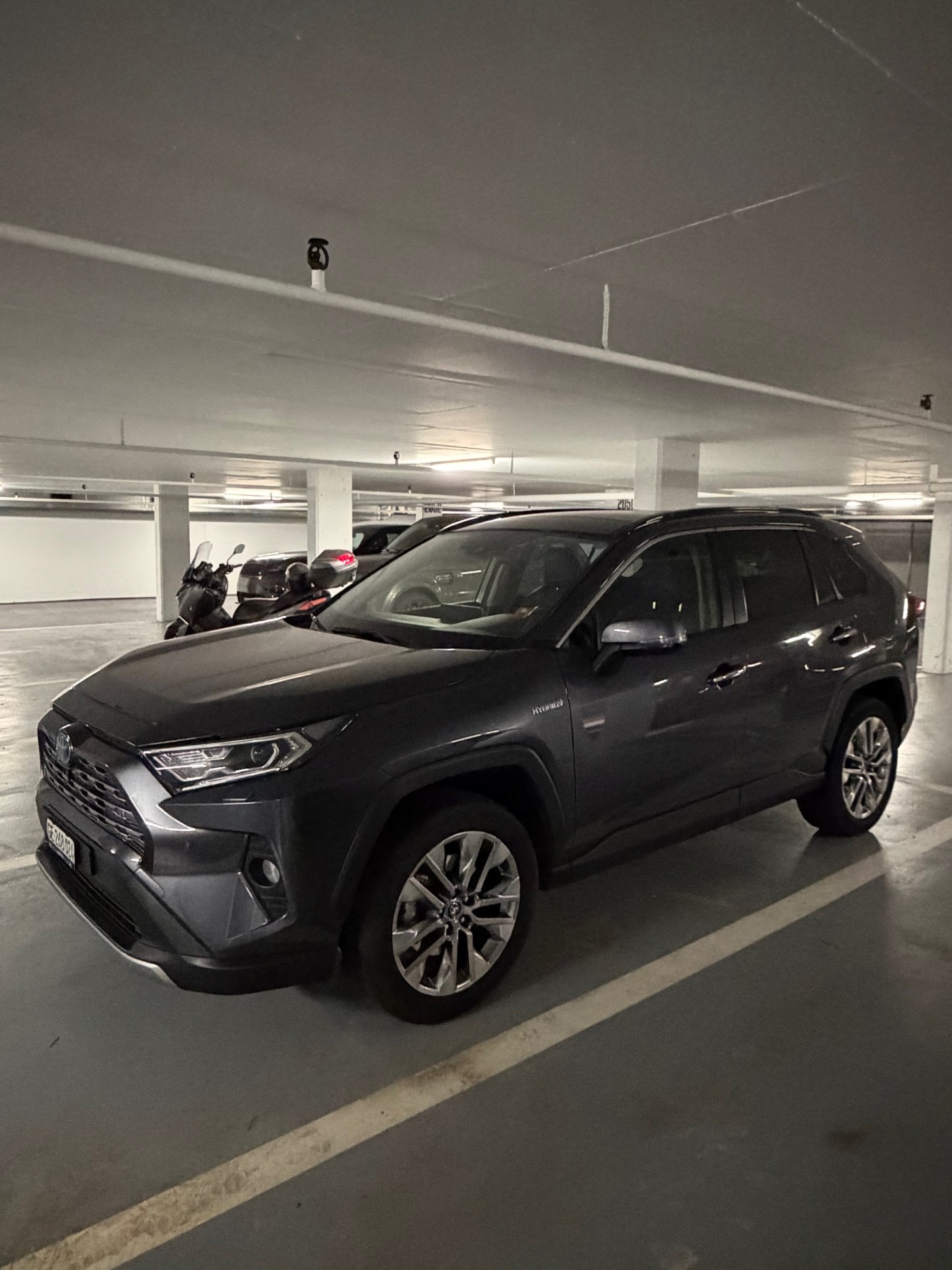 TOYOTA RAV-4 2.5 HSD Premium e-CVT 4WD-image-0