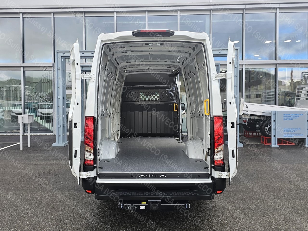 IVECO 35S16BA8 V H2 Vitré-image-7