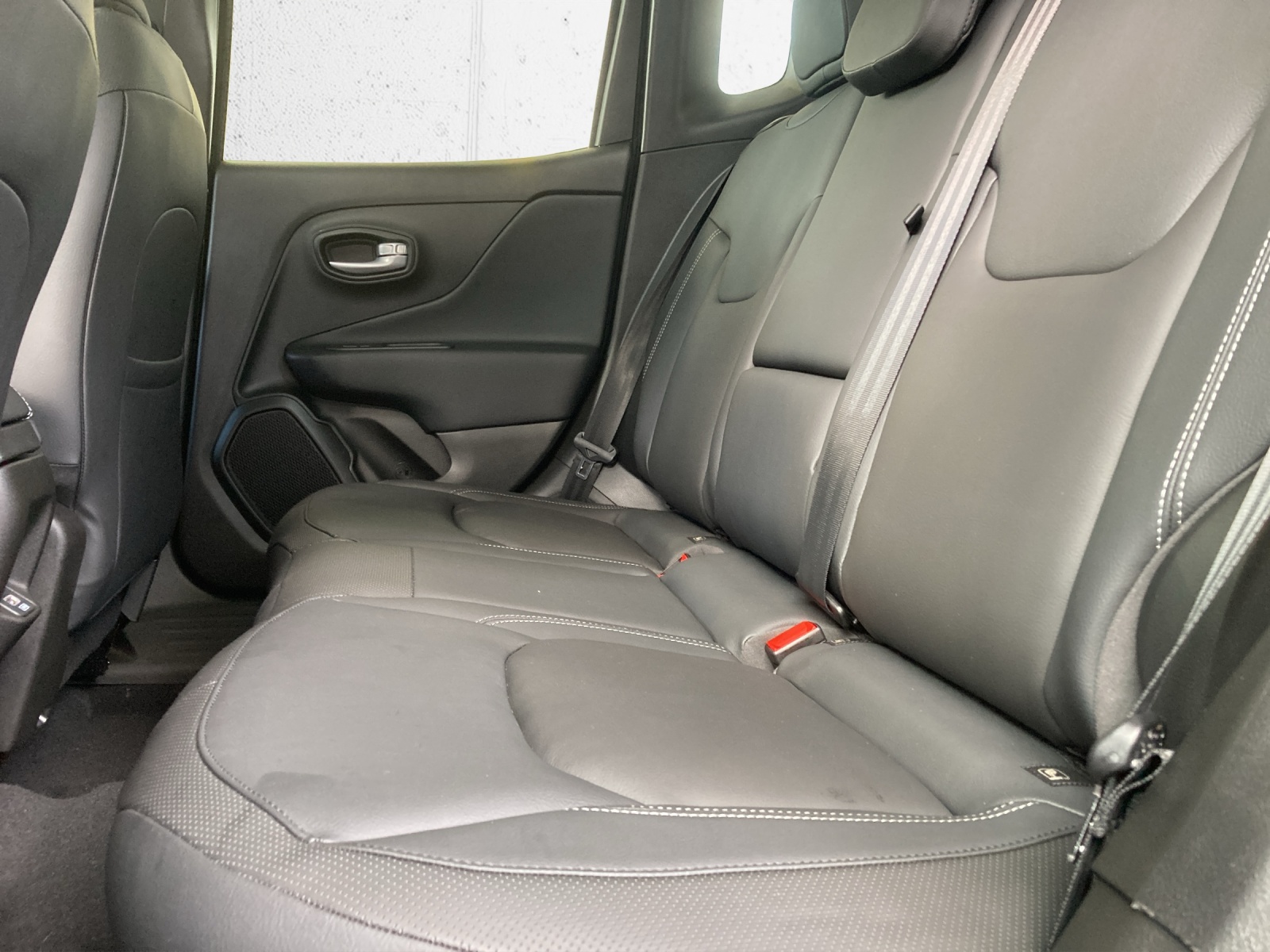 JEEP Renegade 1.5 MHEV Summit-image-11