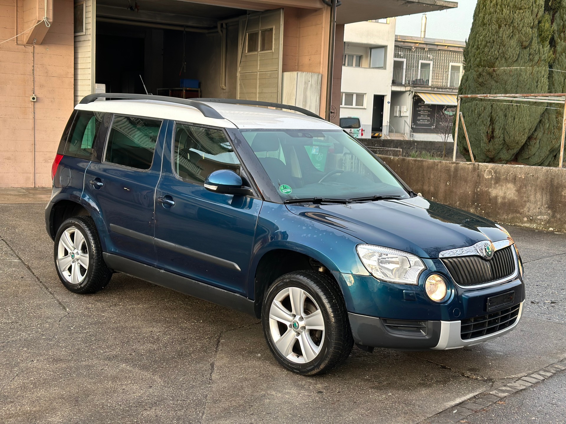 SKODA Yeti 1.4 TSI Ambition-image-1