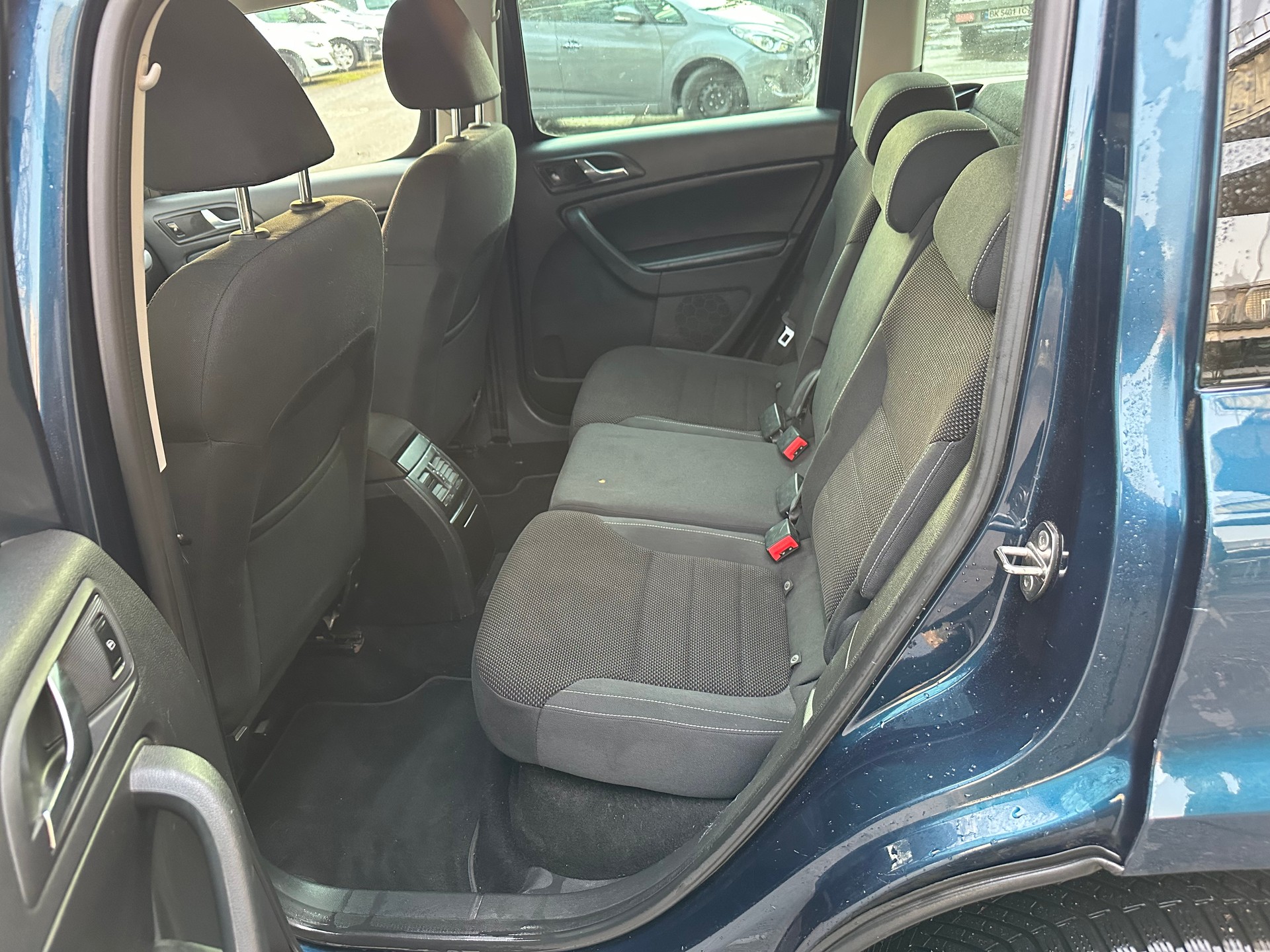 SKODA Yeti 1.4 TSI Ambition-image-8