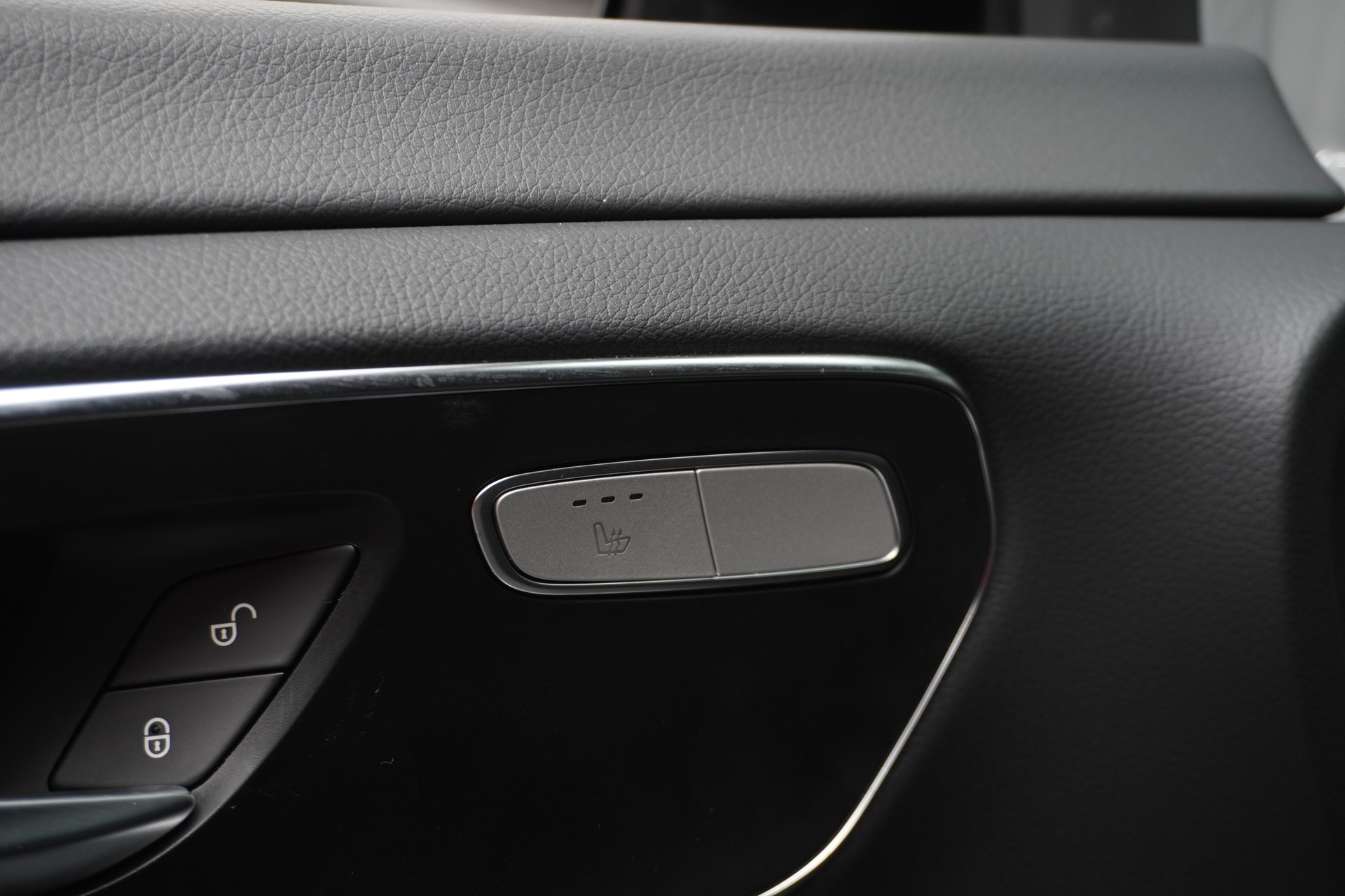 MERCEDES-BENZ Marco Polo 300 d 4M A-image-5