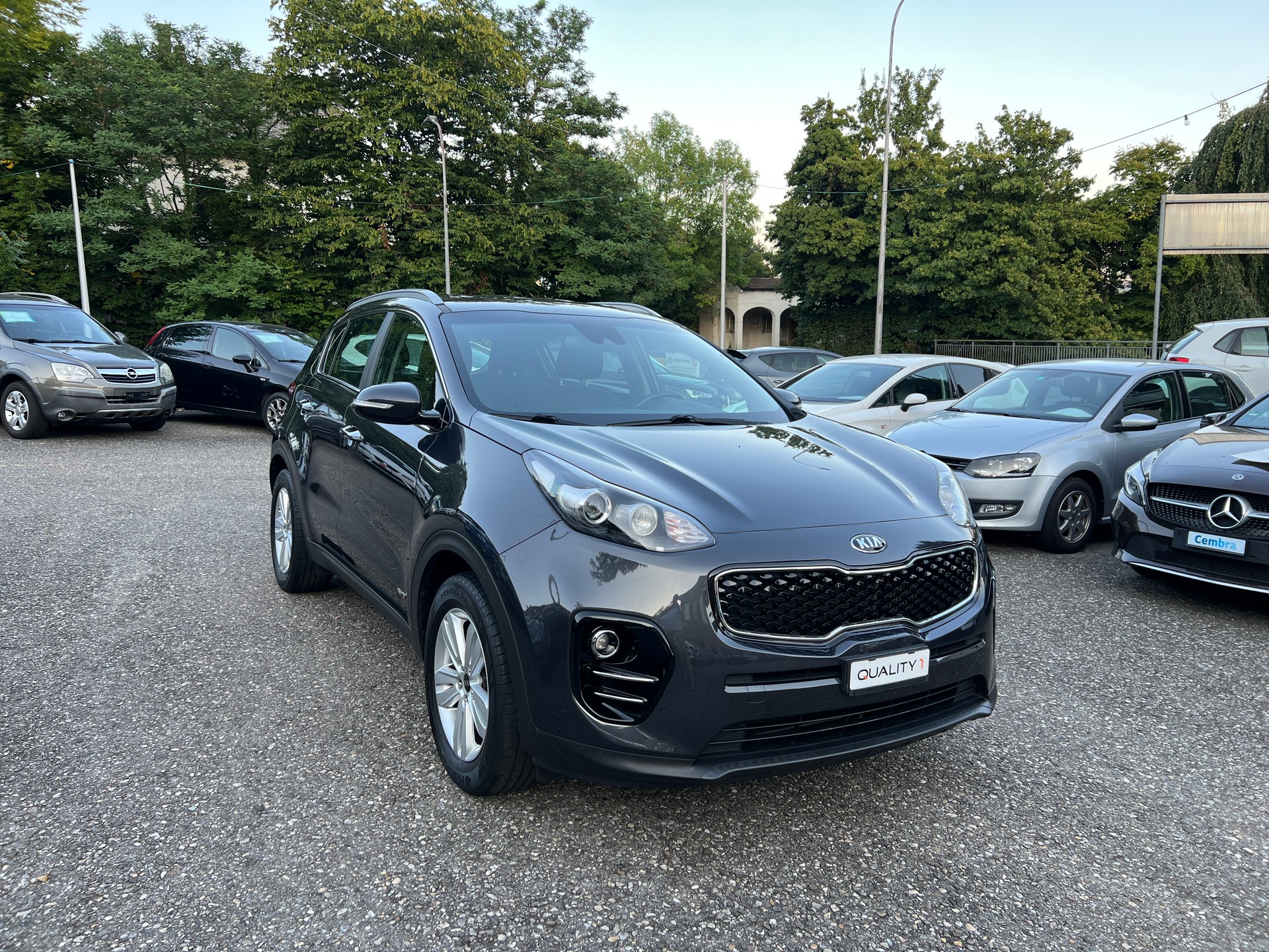 KIA Sportage 2.0CRDi Trend 4WD Automat-image-0