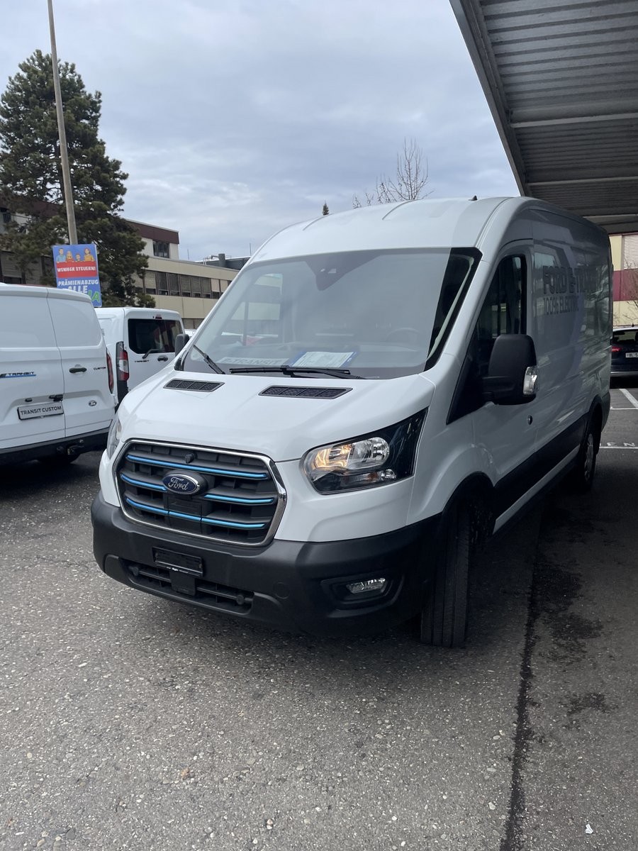 FORD E-Transit Van 350 L2H2 68kWh Trend-image-13