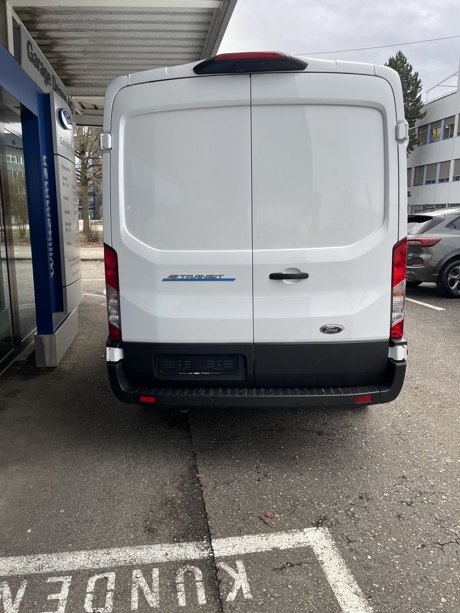 FORD E-Transit Van 350 L2H2 68kWh Trend-image-15