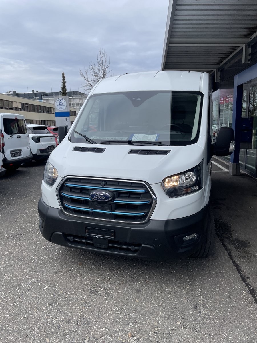 FORD E-Transit Van 350 L2H2 68kWh Trend-image-12