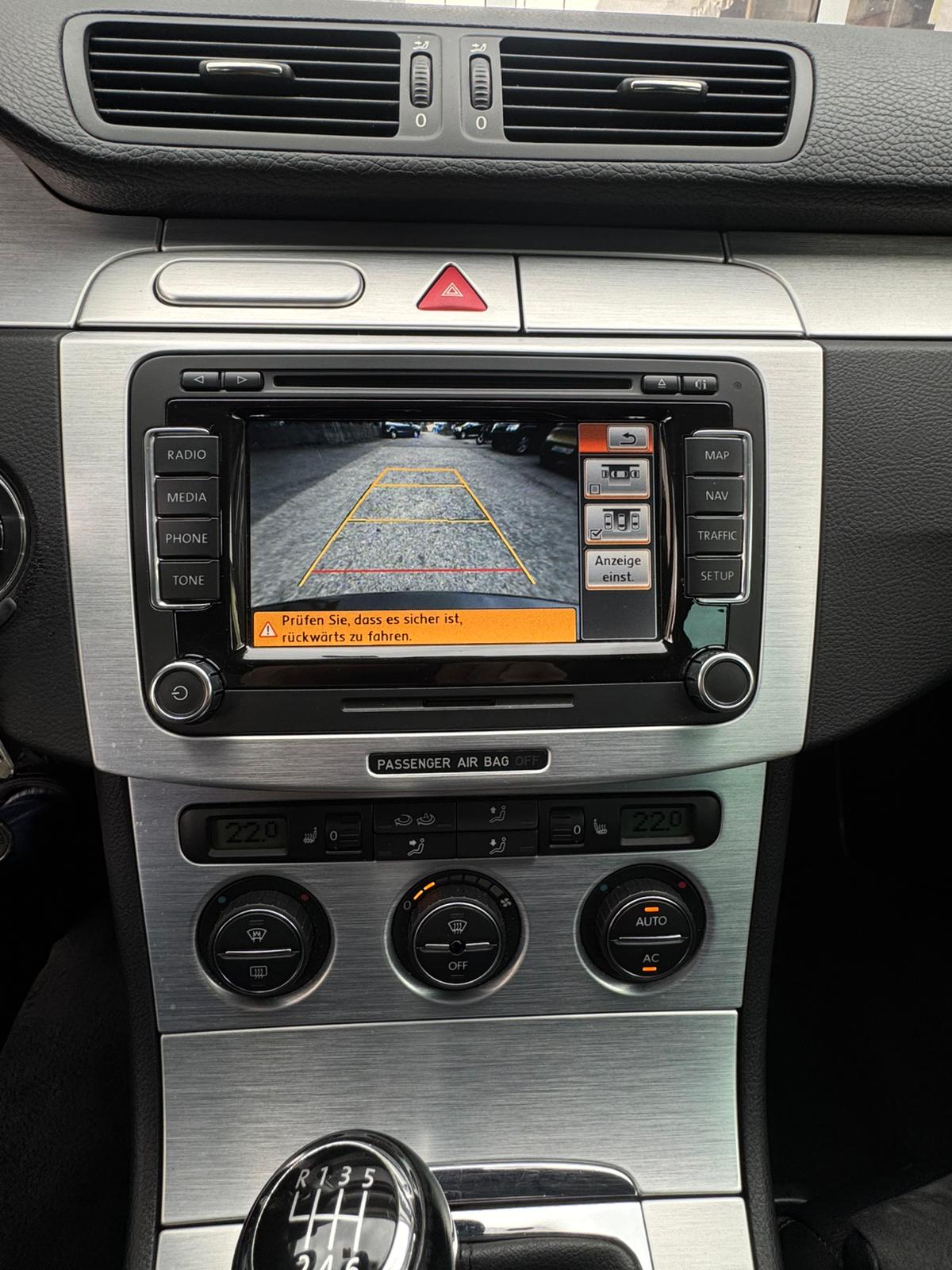 VW Passat Variant 2.0 TDI Highline 4Motion-image-10
