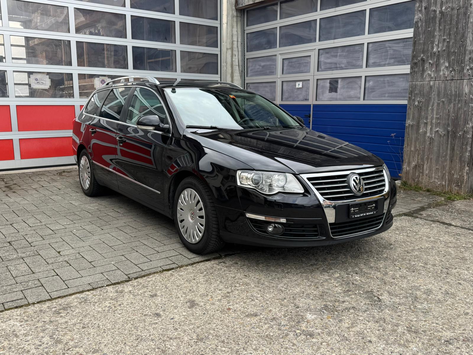 VW Passat Variant 2.0 TDI Highline 4Motion-image-2