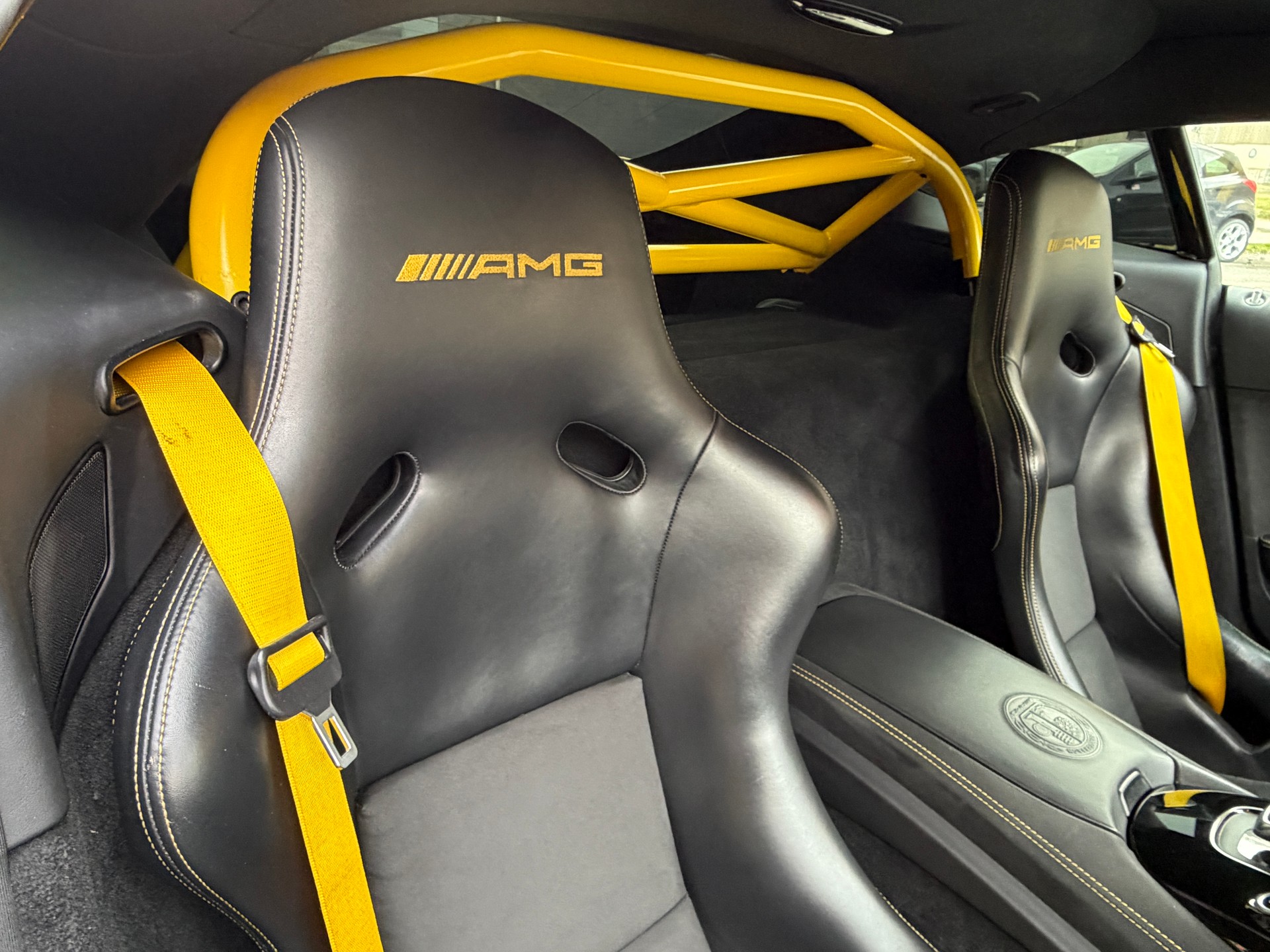 MERCEDES-BENZ AMG GT R Speedshift DCT-image-14