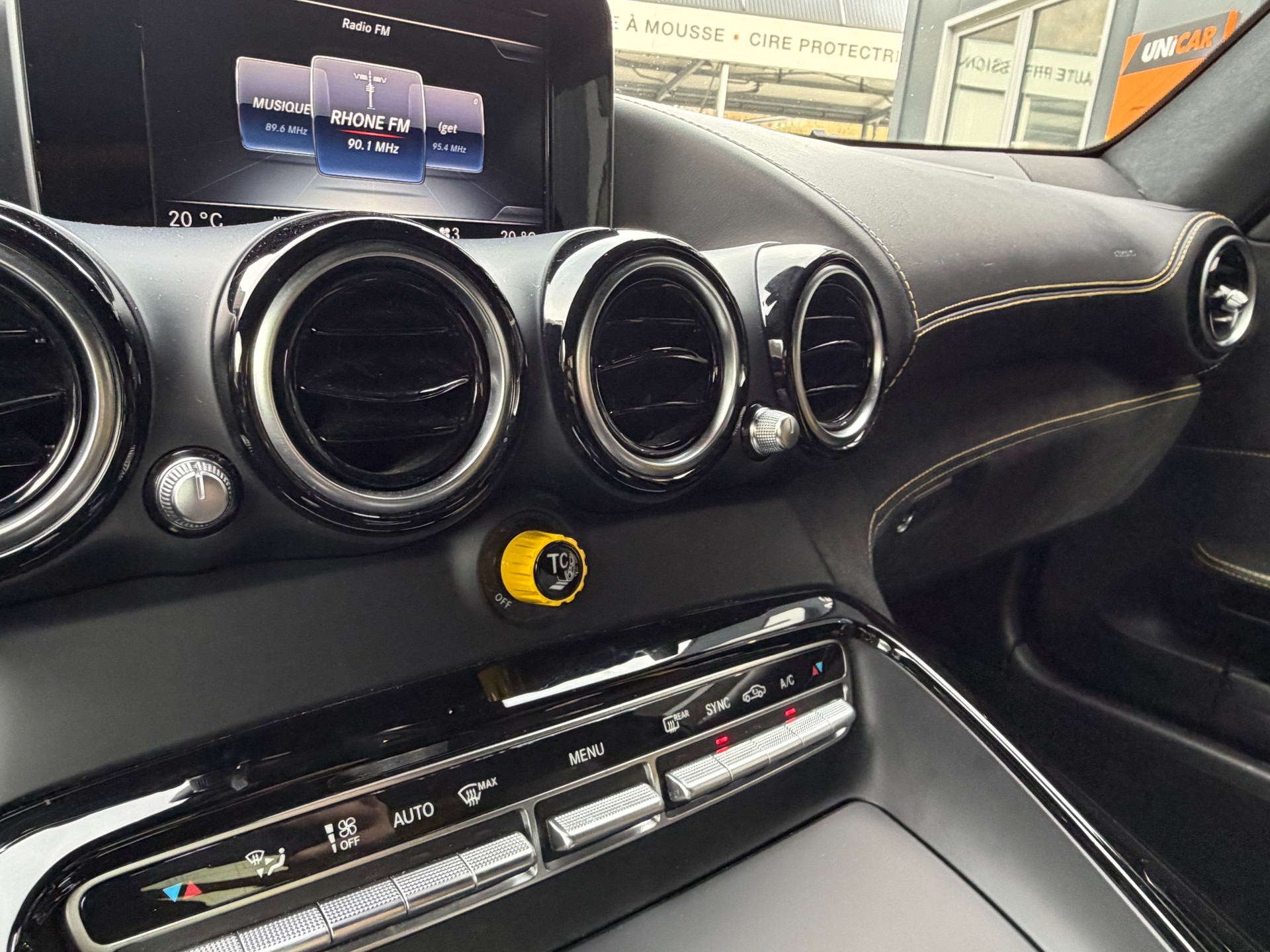 MERCEDES-BENZ AMG GT R Speedshift DCT-image-10