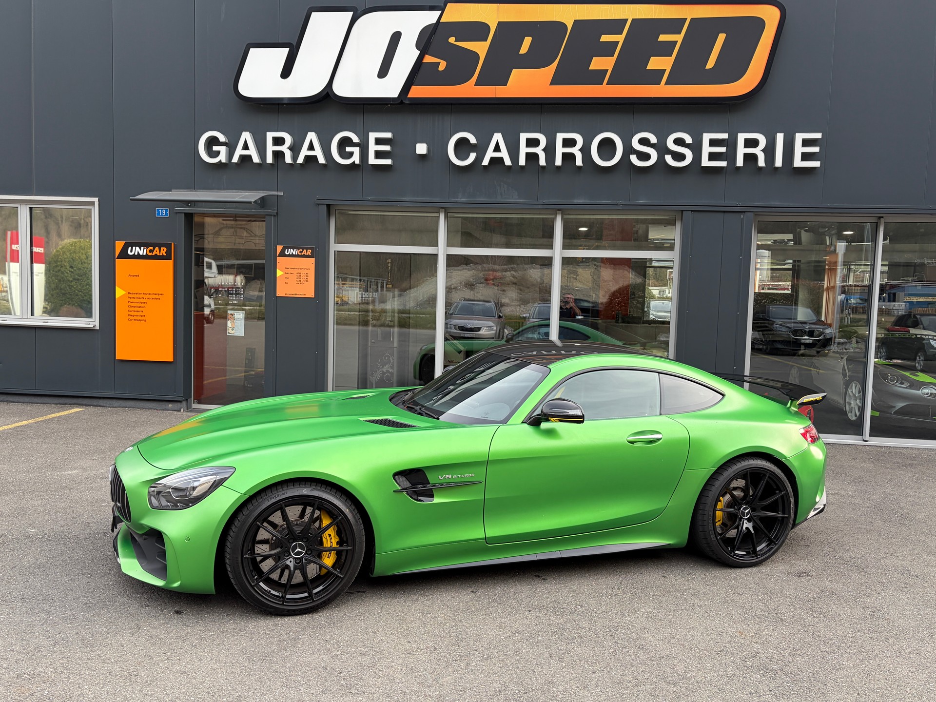 MERCEDES-BENZ AMG GT R Speedshift DCT