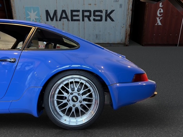 PORSCHE 911 Coupé 3.8 Carrera 2-image-11