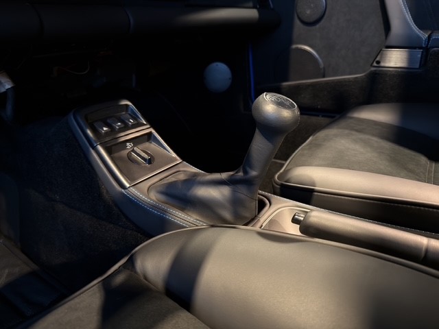 PORSCHE 911 Coupé 3.8 Carrera 2-image-8