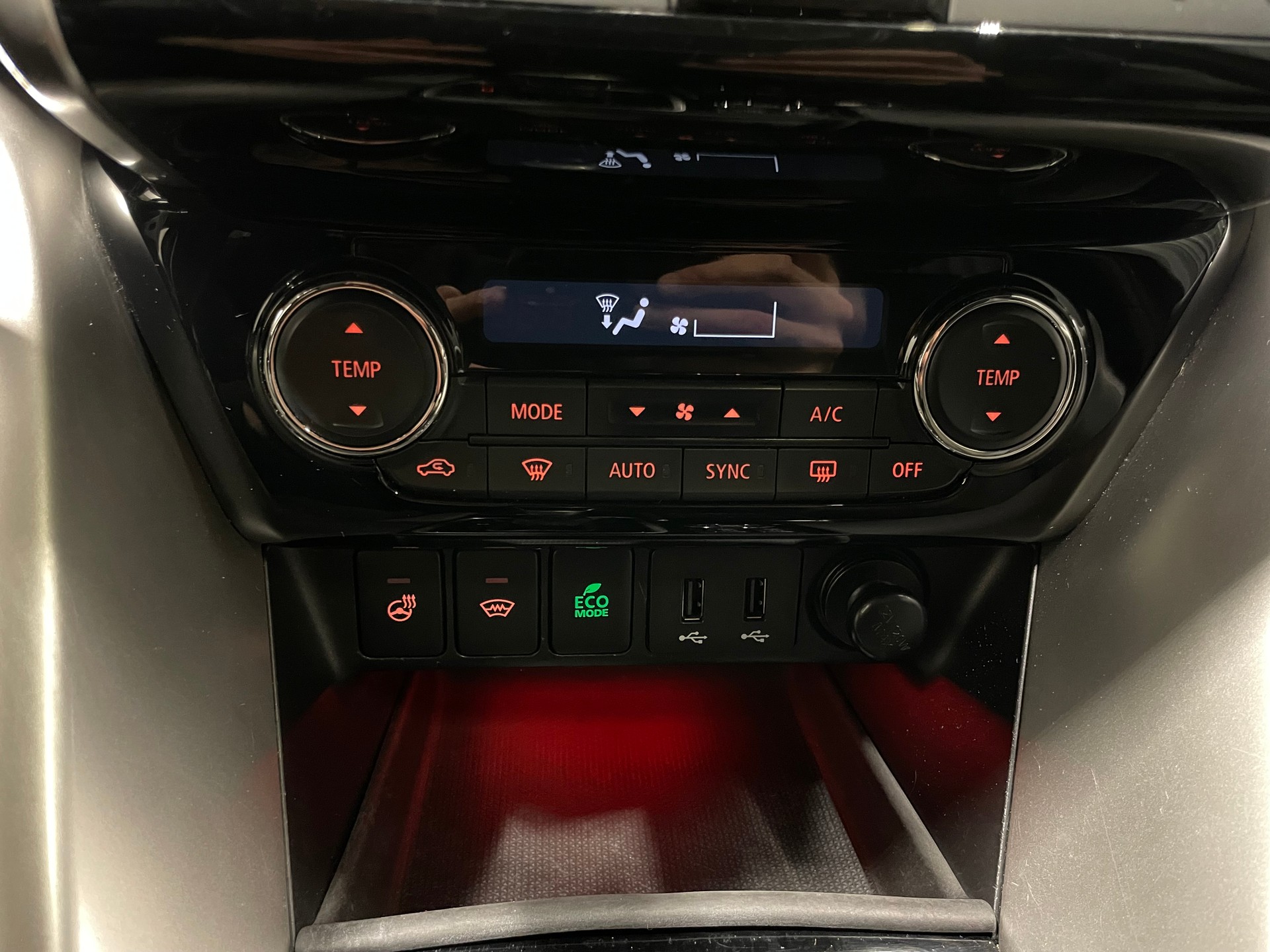 MITSUBISHI Eclipse Cross 1.5 T-Mivec Diamond 4WD CVT(M)(72)-image-16