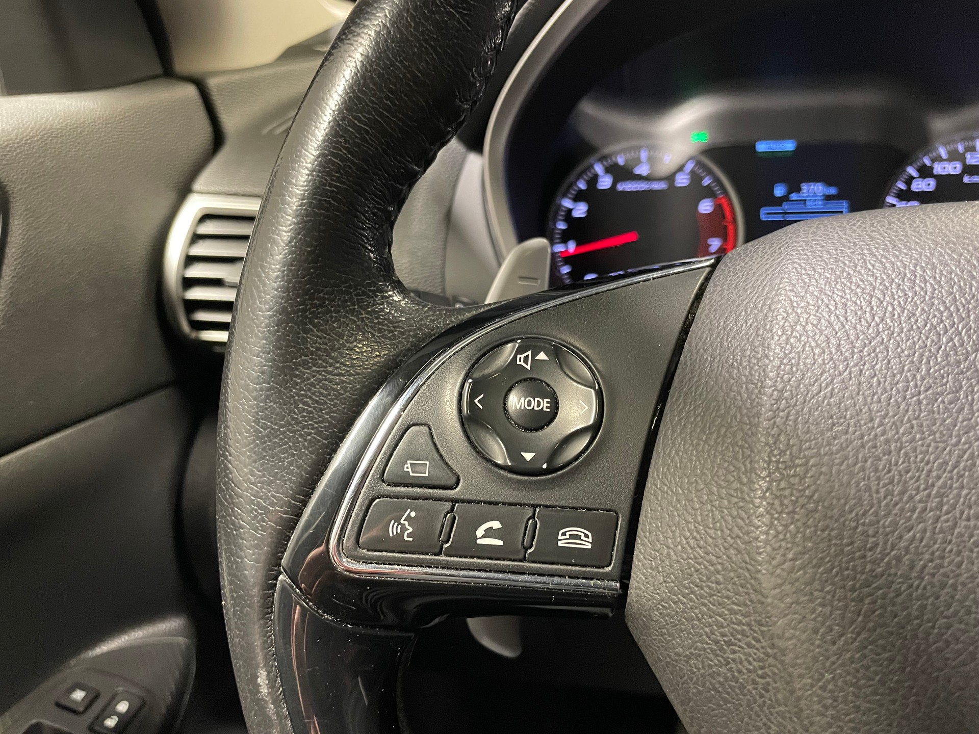 MITSUBISHI Eclipse Cross 1.5 T-Mivec Diamond 4WD CVT(M)(72)-image-11