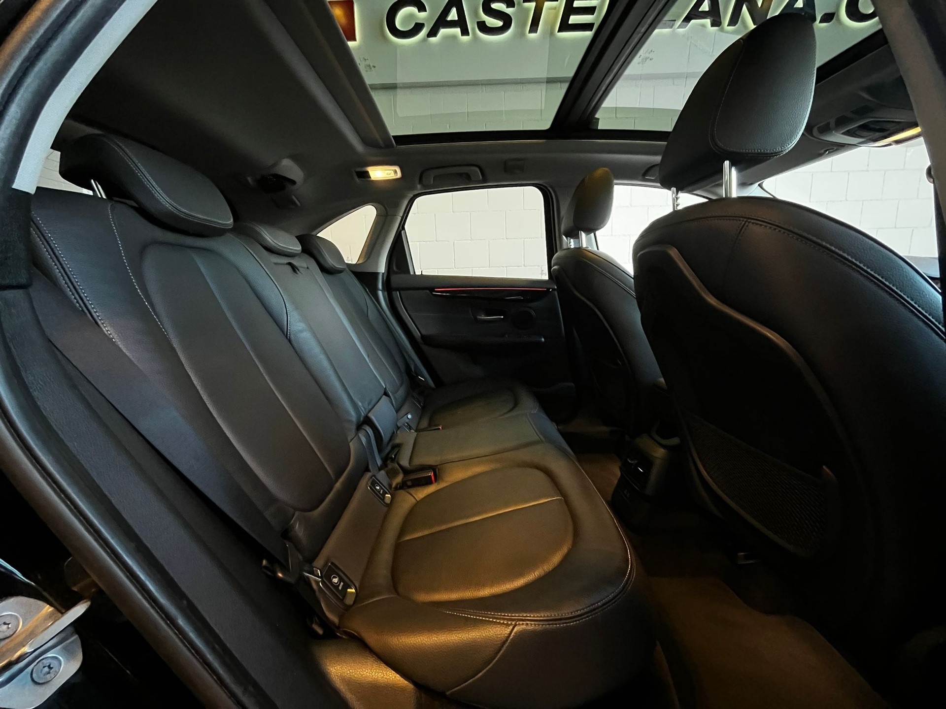 BMW 225xe AT Sport Line-image-15
