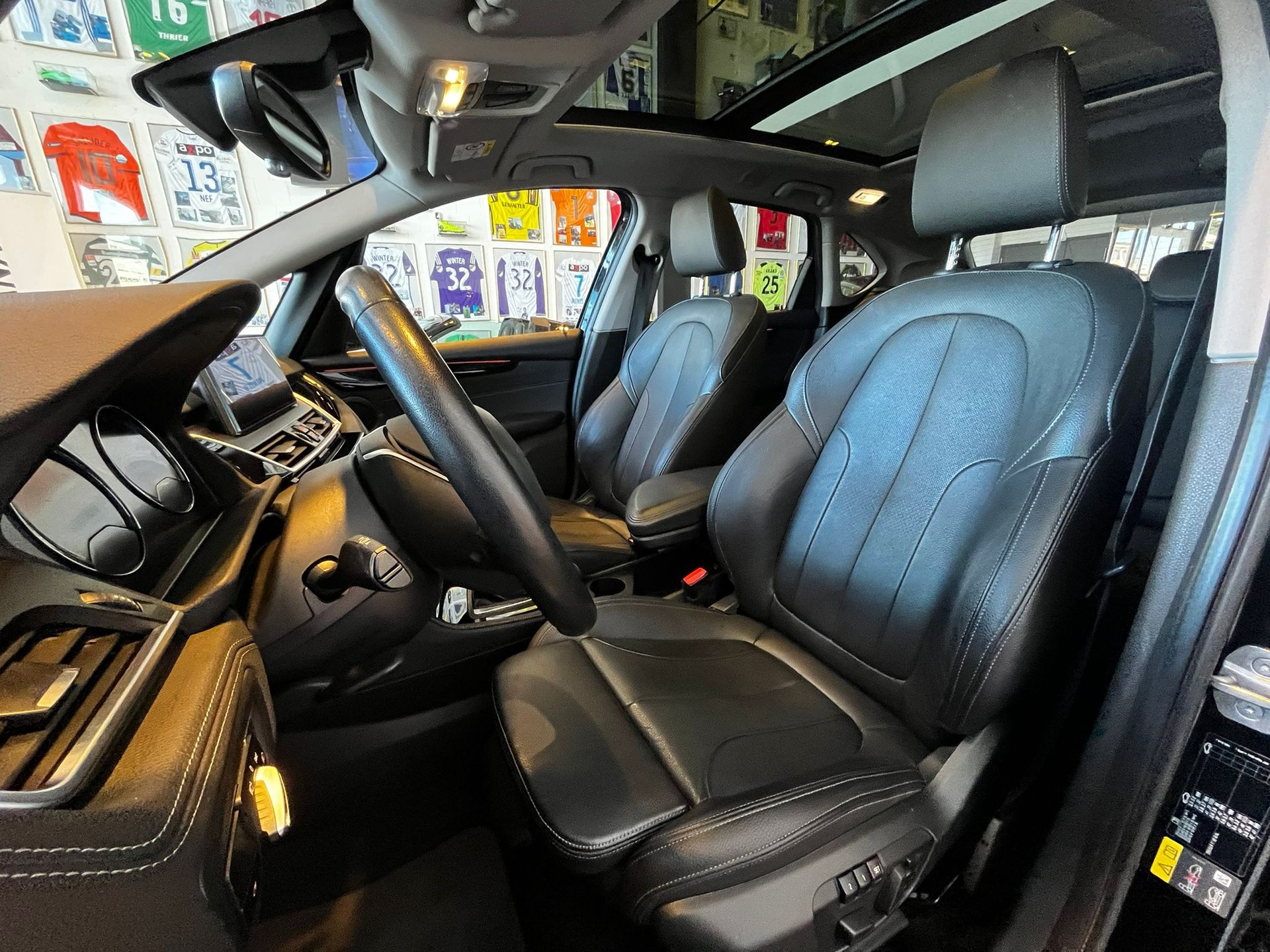 BMW 225xe AT Sport Line-image-11